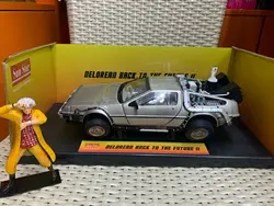 Universal Sun Star Delorean Back To The Future II With Figure1/18 Scale DieCast Model Car #2710