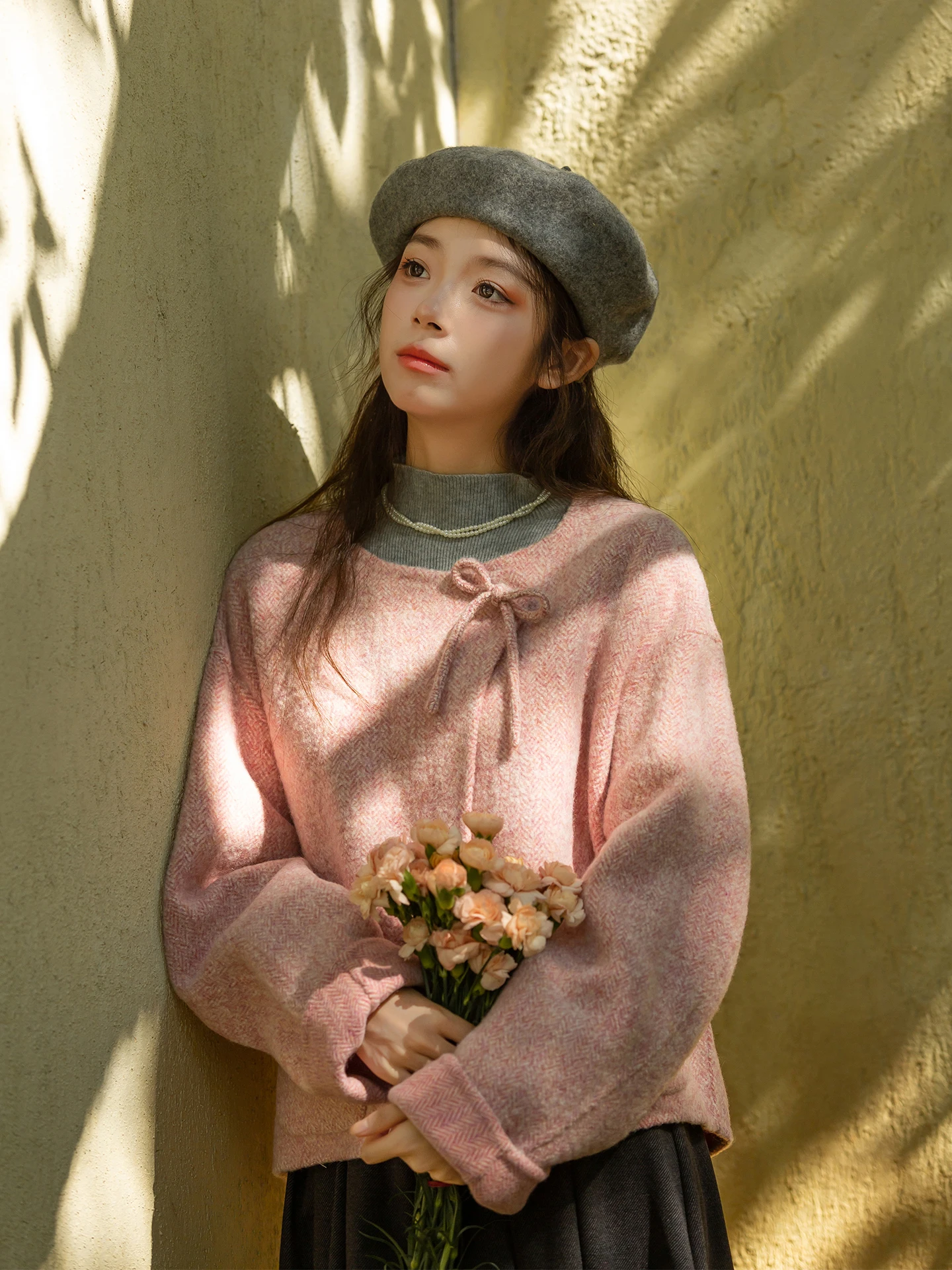 

Розовое шерстяное пальто однотонного цвета в стиле Left Bank, новая зимняя модель, маленький размер, с круглым вырезом, длинными рукавами, женская куртка