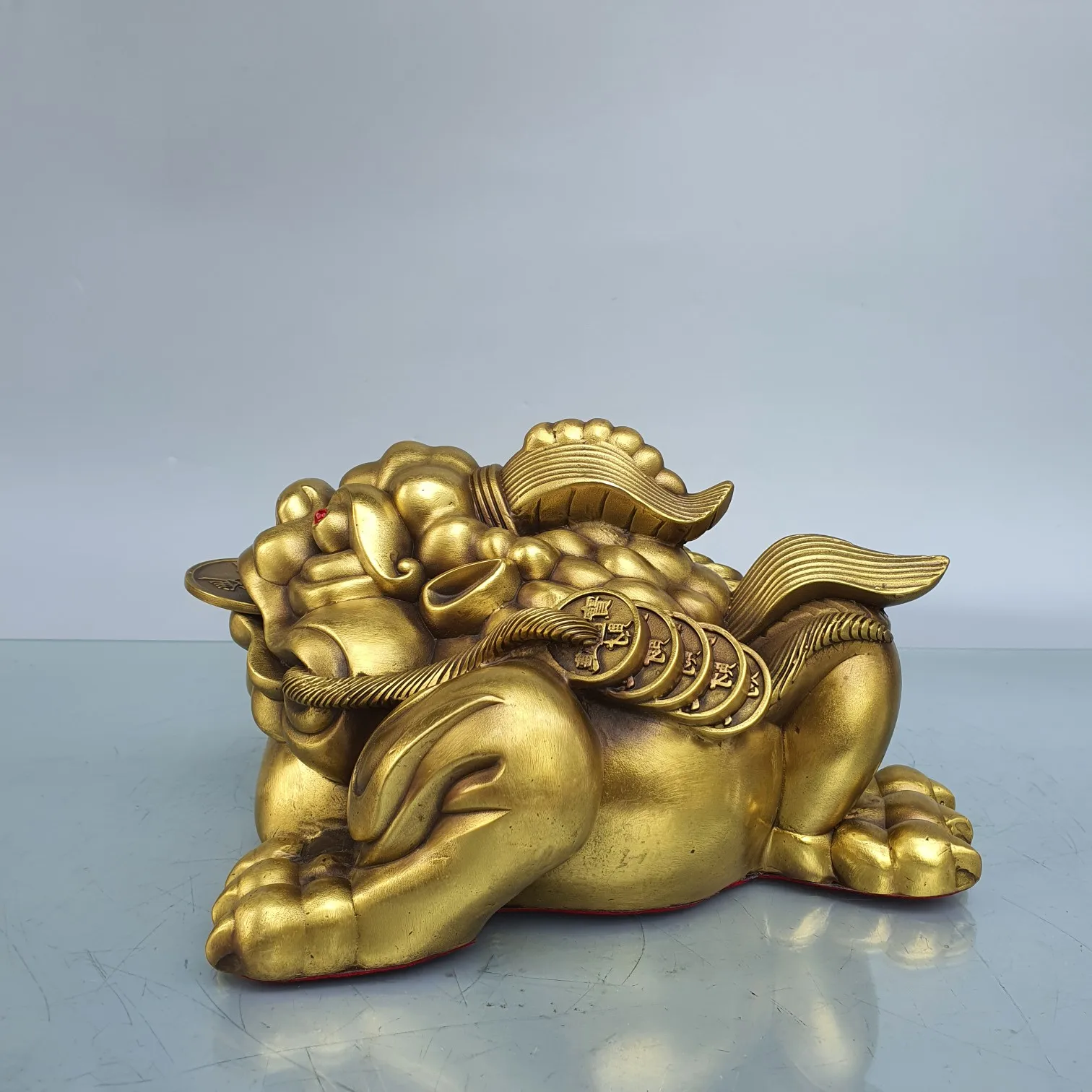 

11"Tibetan Temple Collection Old Brass Three-legged Golden Toad Statue Coin ingots Gather fortune Ornament Town house