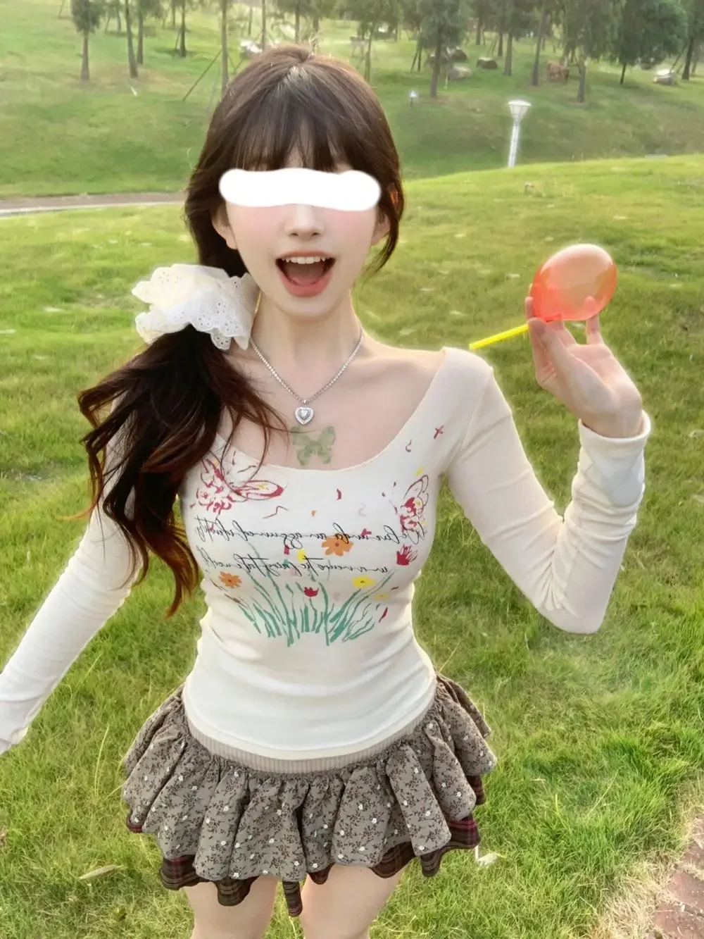 

Spring New Sweet Graphic T Shirts Y2k Top Graffiti Printing Embroidery Cotton Round Neck Long Sleeved T-shirt Women Bottomshirt