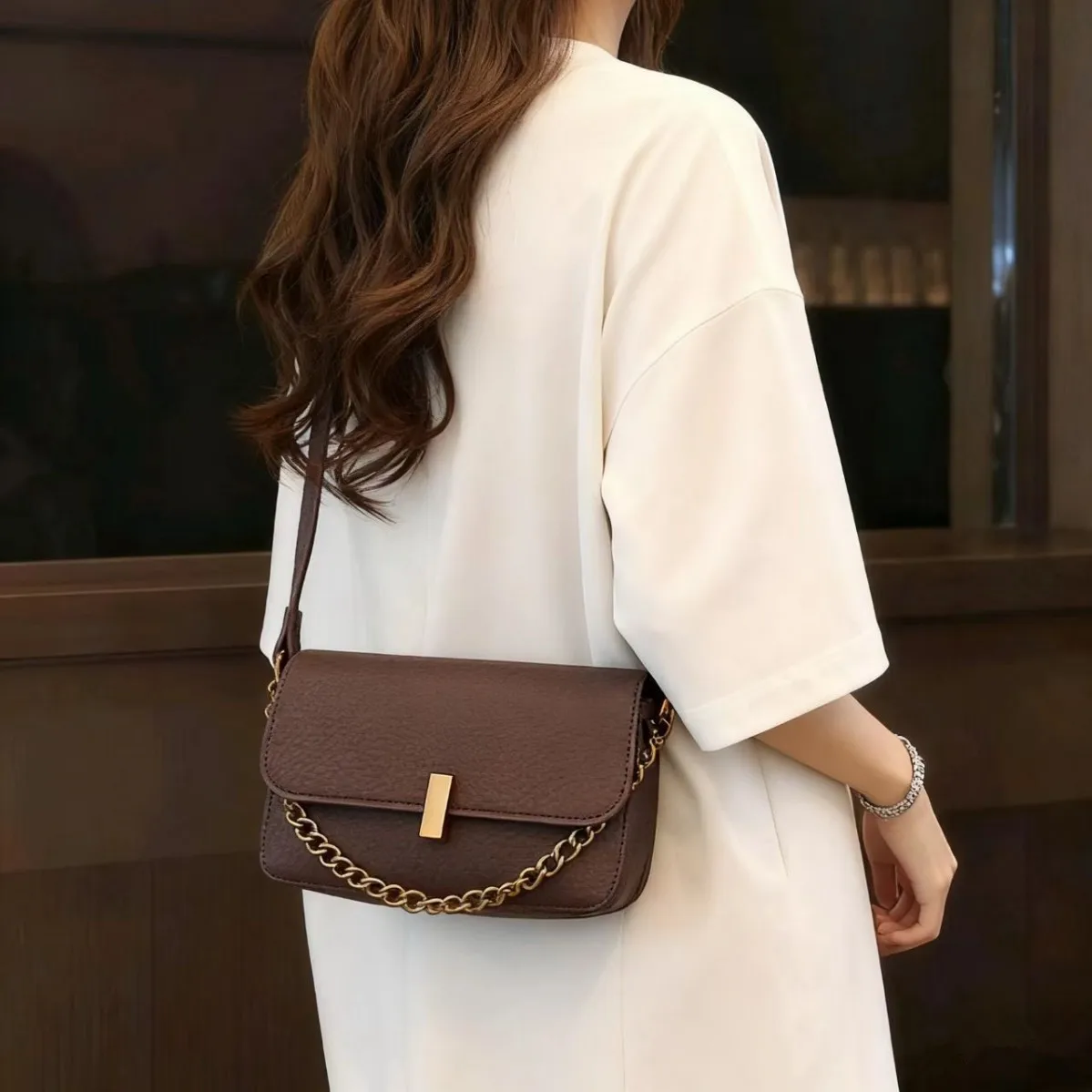 

Designer Inspired Crossbody Bag 2025 for Her Premium Small Square Purse Soft Leather Shoulder Tote Commuter Fashion Lightweight