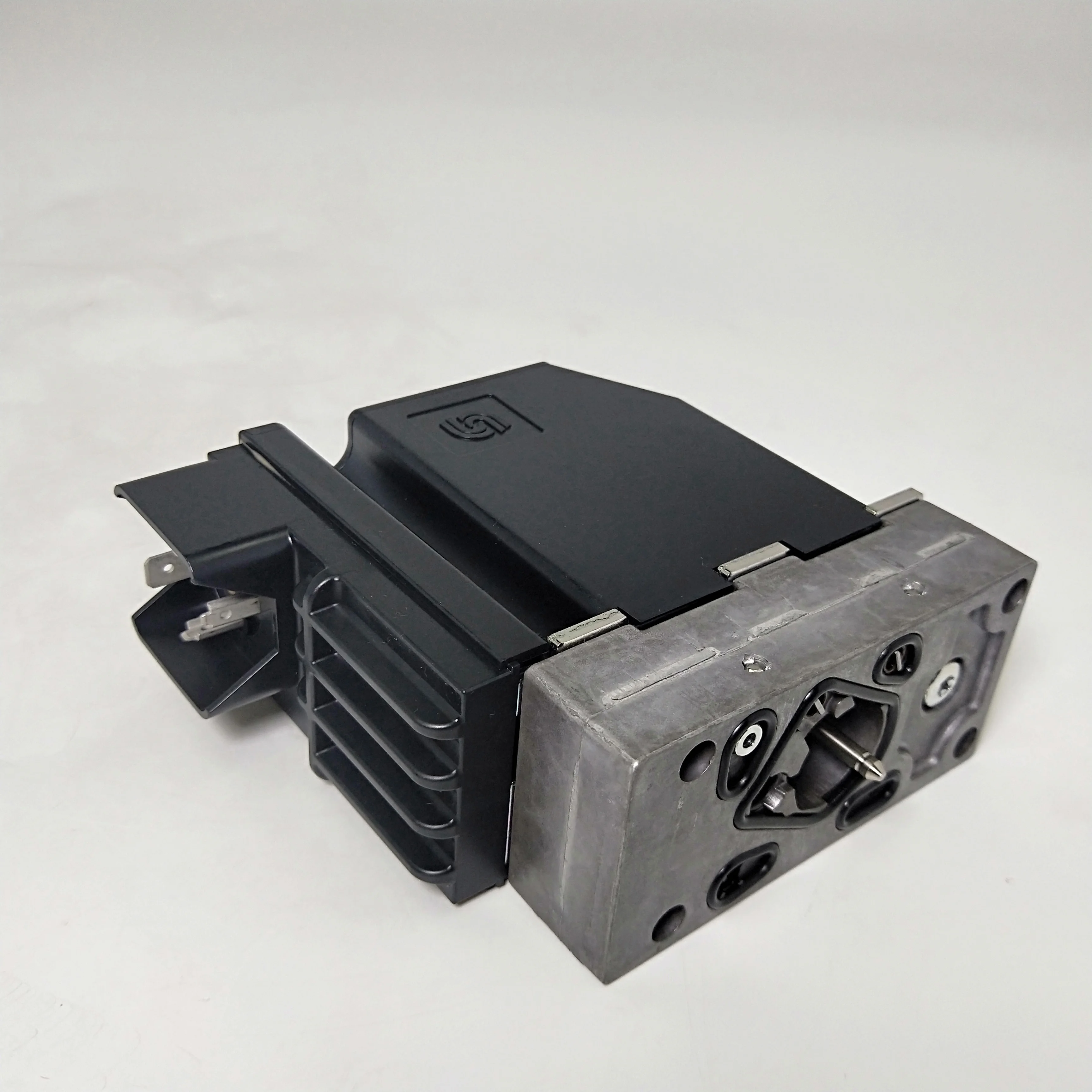 

157B Series Hydraulic Proportional Valve PVG32 157B4032 Proportional Valve 157B9712 157B9713 157B4035 11166825 157B3171 157B4902