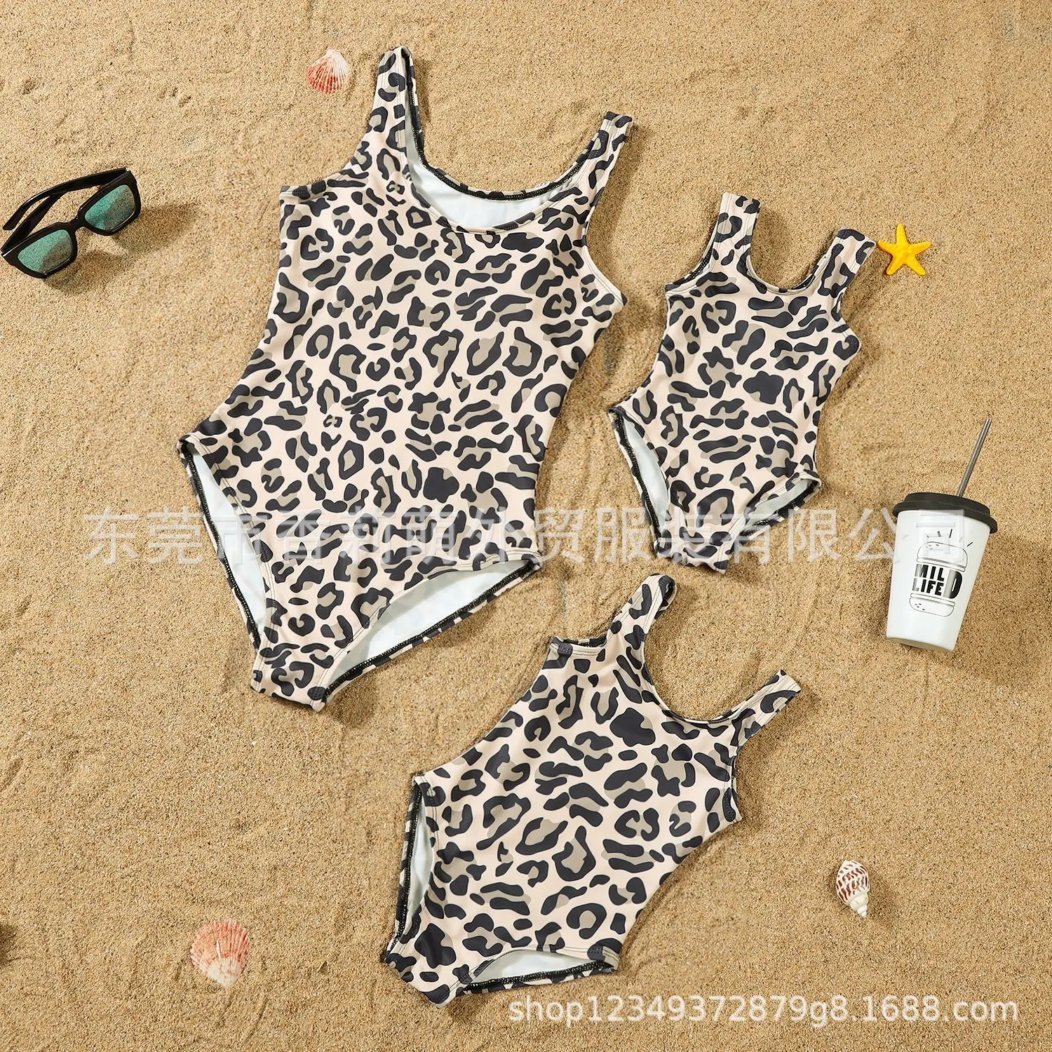2026 Summer Mom Daughter Dad Son Matching Swimsuit Black Leopard Frill Trim One-piece Suit Swimwear Trunks Beachwear Family Look