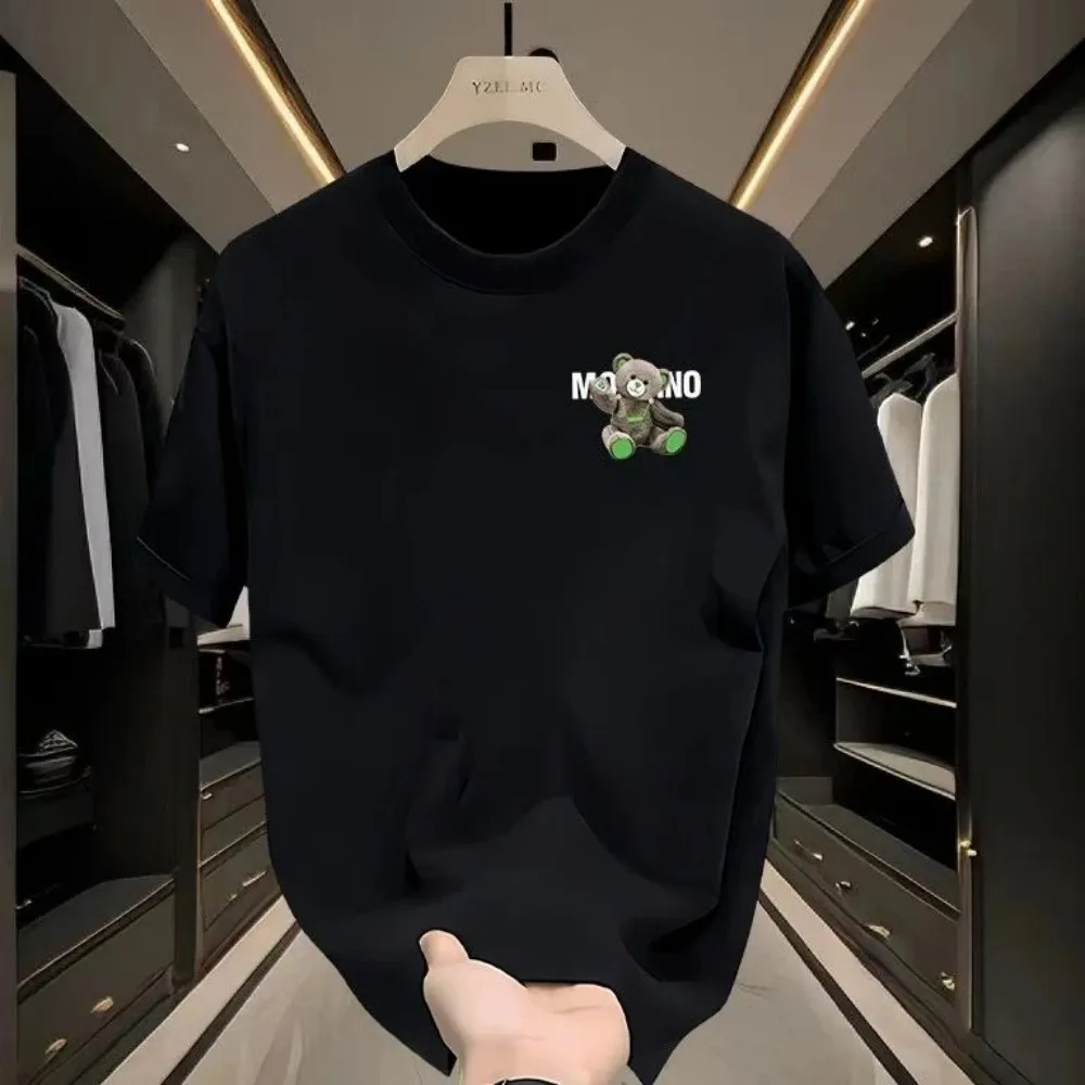 تي شيرت رجالي جديد لعام 2025 مطبوع عليه حروف الدب مريح وقابل للتنفس برقبة دائرية تي شيرت صيفي بنمط الشارع في الهواء الطلق