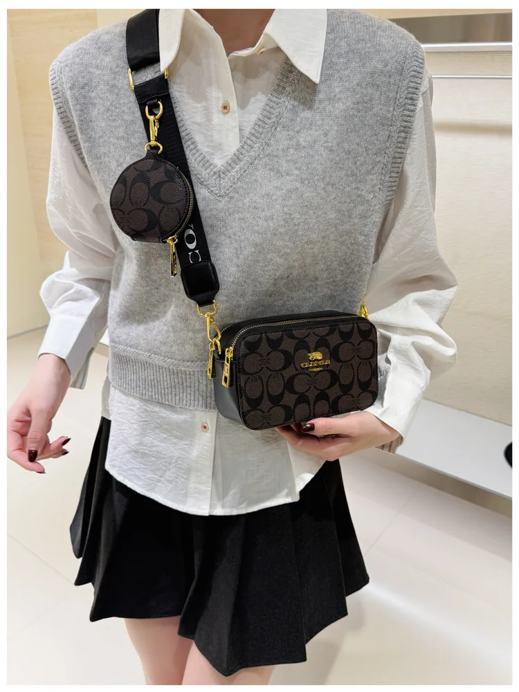 Advanced Women's 2026 New Retro Printed Wide Shoulder Strap Small Square Bag Fashion Single Shoulder Diagonal Cross Bag Trendy