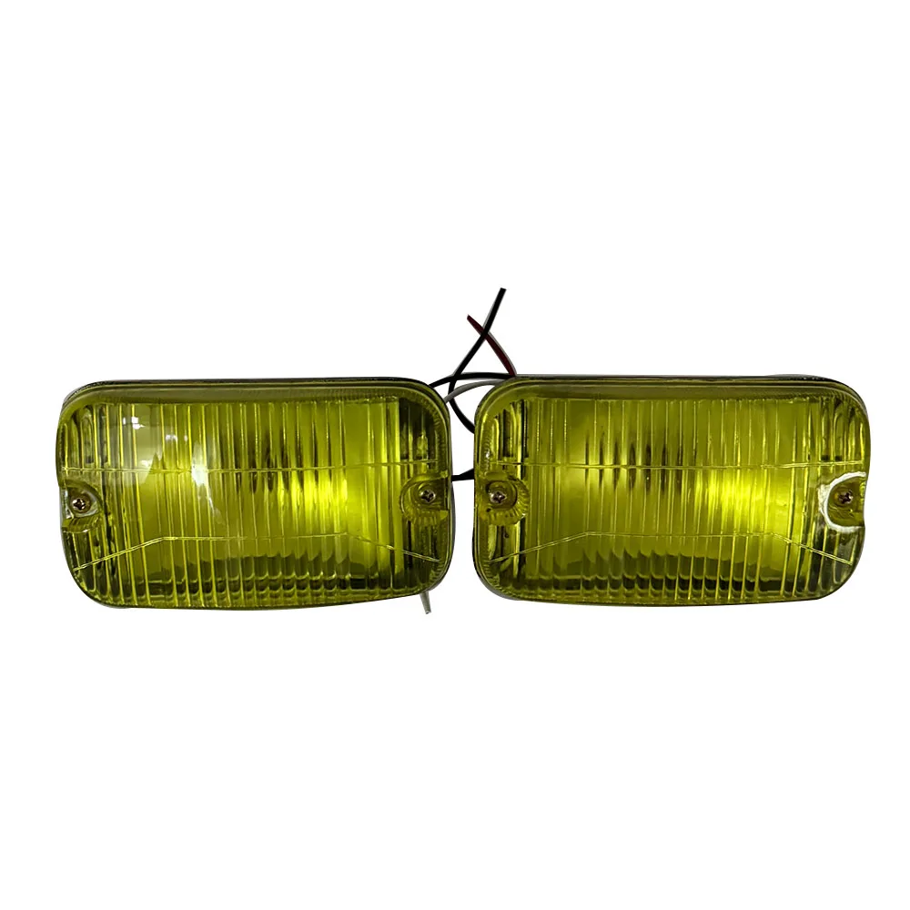 A pair Of Yellow Front Fog Lights For Toyoya Hiace KDH205 HINO 2000 to 2005