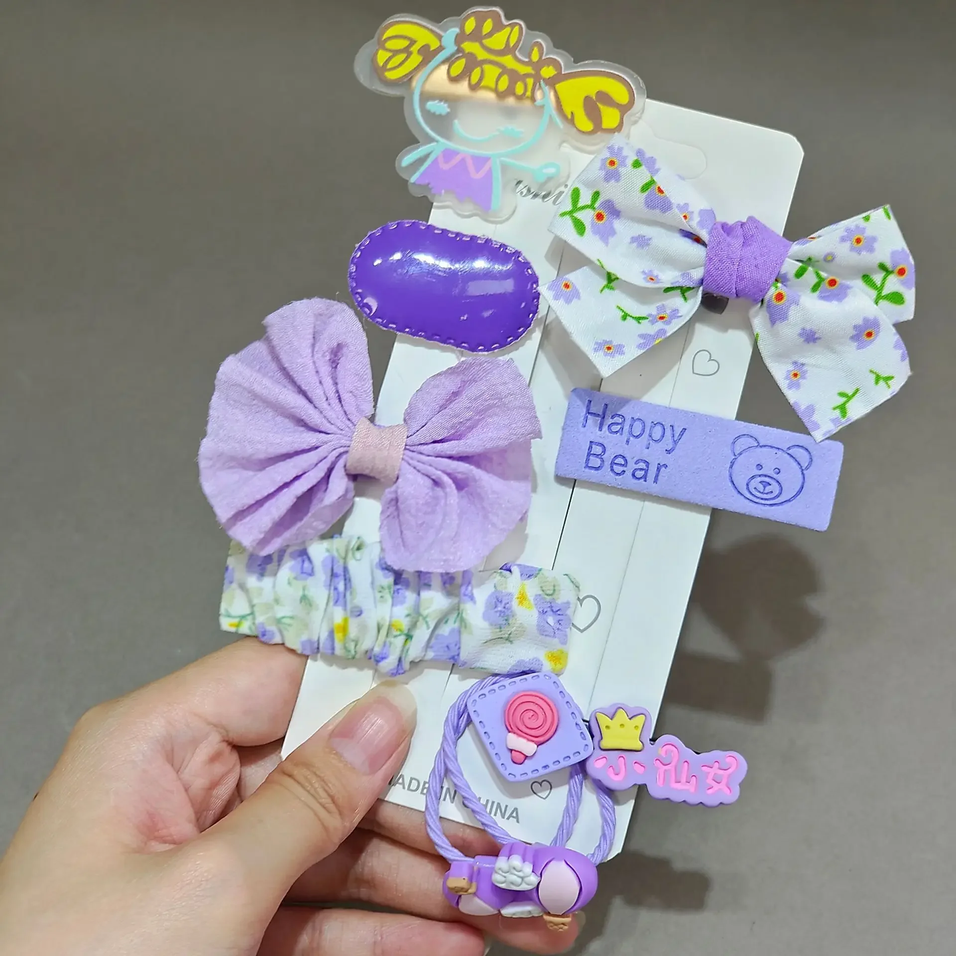 Trendy Hair Clips for Girls - Fashionable Hair Accessories Set for Kids - Princess Hairpin and BB Clip hair accessories