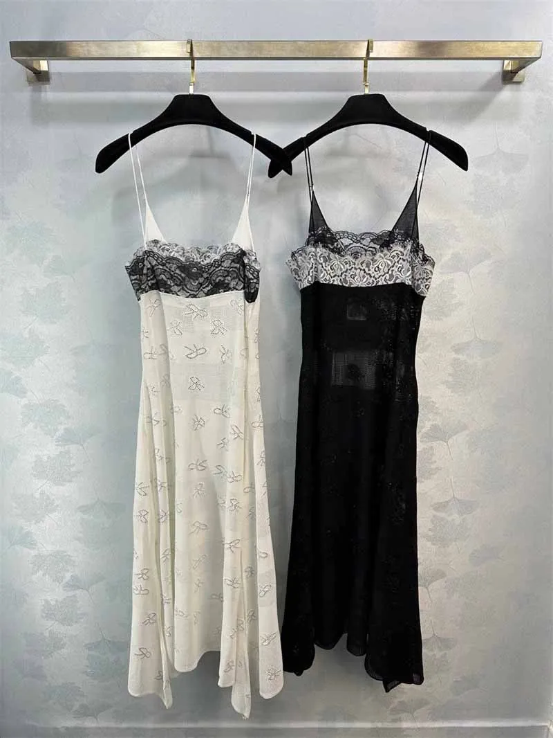 Temperament  Socialite Style Heavy Industry Hot Pressed Diamond Bow Hollow Lace Suspender Long Skirt