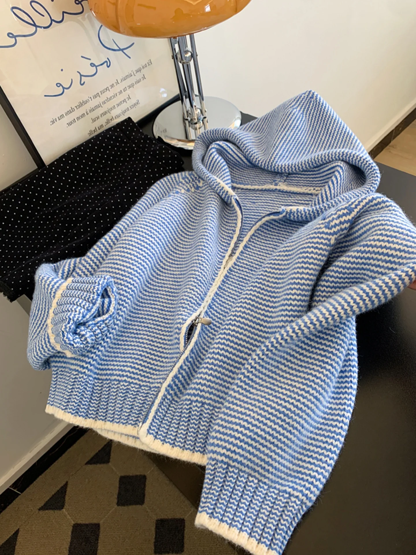 Thiened Cappello lavorato a maglia di lana Cappotto Cardigan invernale da donna Faion Design a righe calde Pendolarismo Sle Regular Sve Cerniera lunga