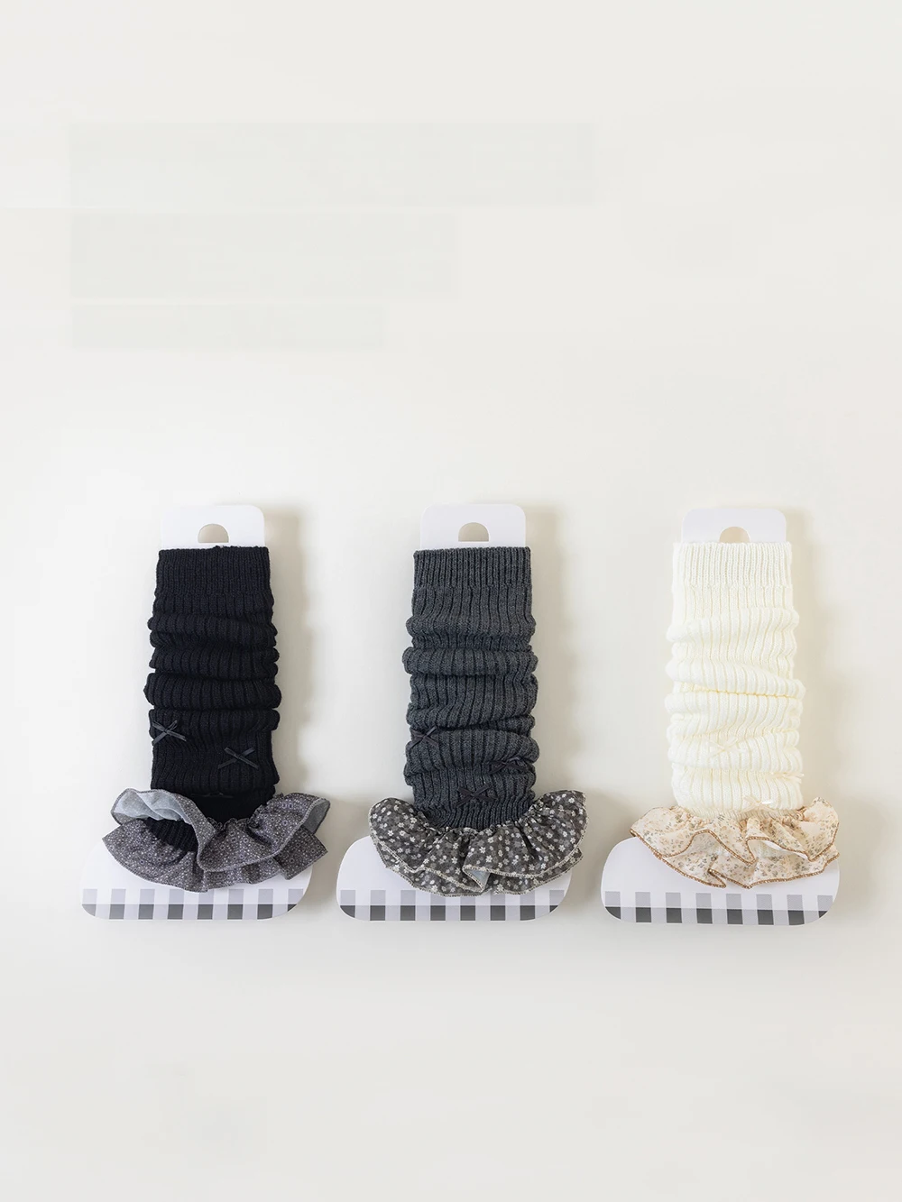 3-8T Girls Leg Warmers Lace Flower Children's Leg Warmers Girl 3 Colors Girls Calf Sleeve Winter Warm Kids Stacked Socks