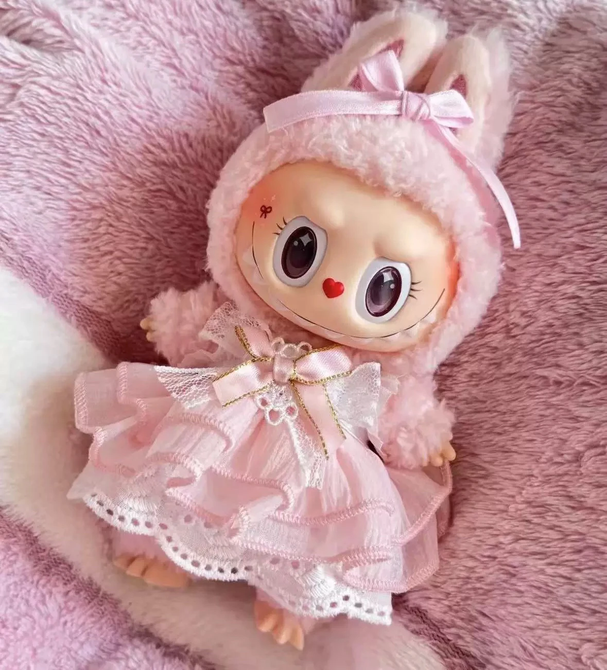 Vestiti per bambole Labubu Vestiti per bambole da 17 cm possono essere indossati Rosa Rosa Gonna carina Pengpeng Abito da principessa Cambia vestiti