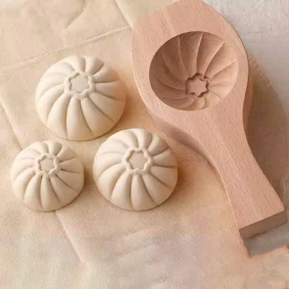 

Creative Star Pattern Wood Baozi Mold Manual Non-stick Steamed Bun Mold Deepened Steamed Bread Mold Pastry