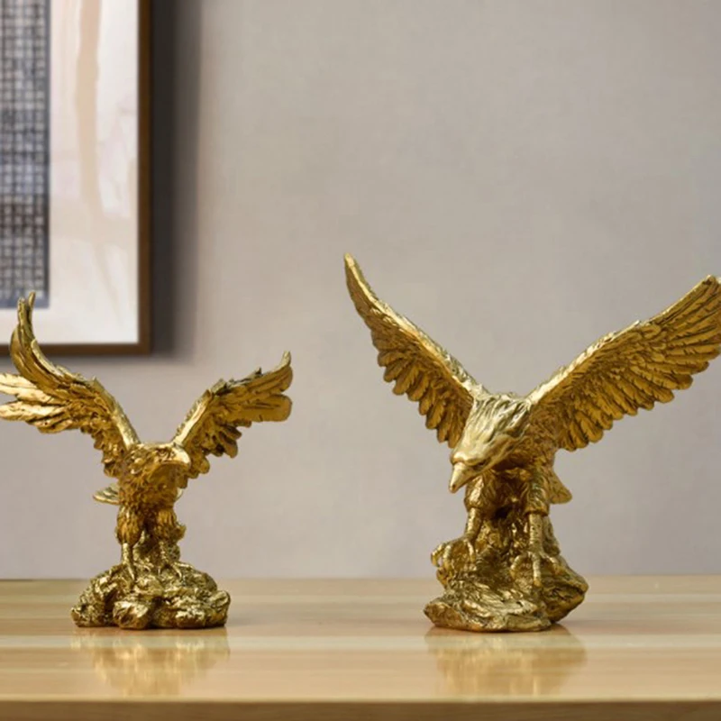 Resin Golden Eagle Statue Art Animal Model Collection Ornament Home Office Desktop Feng Shui Decoration Figurines