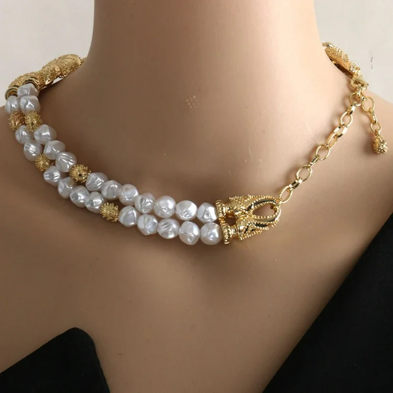 Light luxury high-grade multi-layer pearl necklace retro exaggerated niche alloy collarbone chain women\'s fashion jewelry