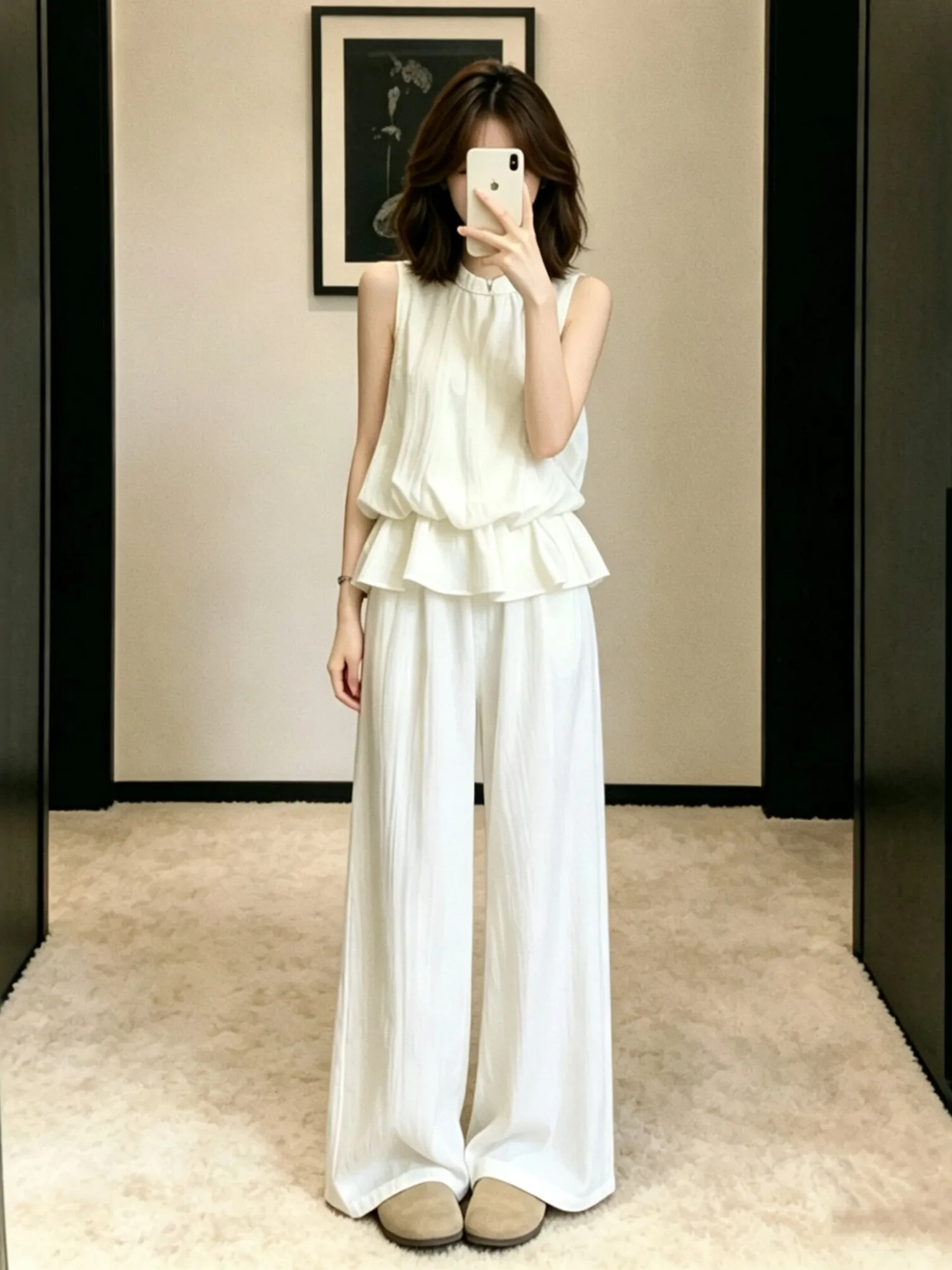

Ladies Casual Style Lace Trim Neck Hanging Vest Top And Long Pants White Two-Piece Set Summer Fashion Ensemble High Waist