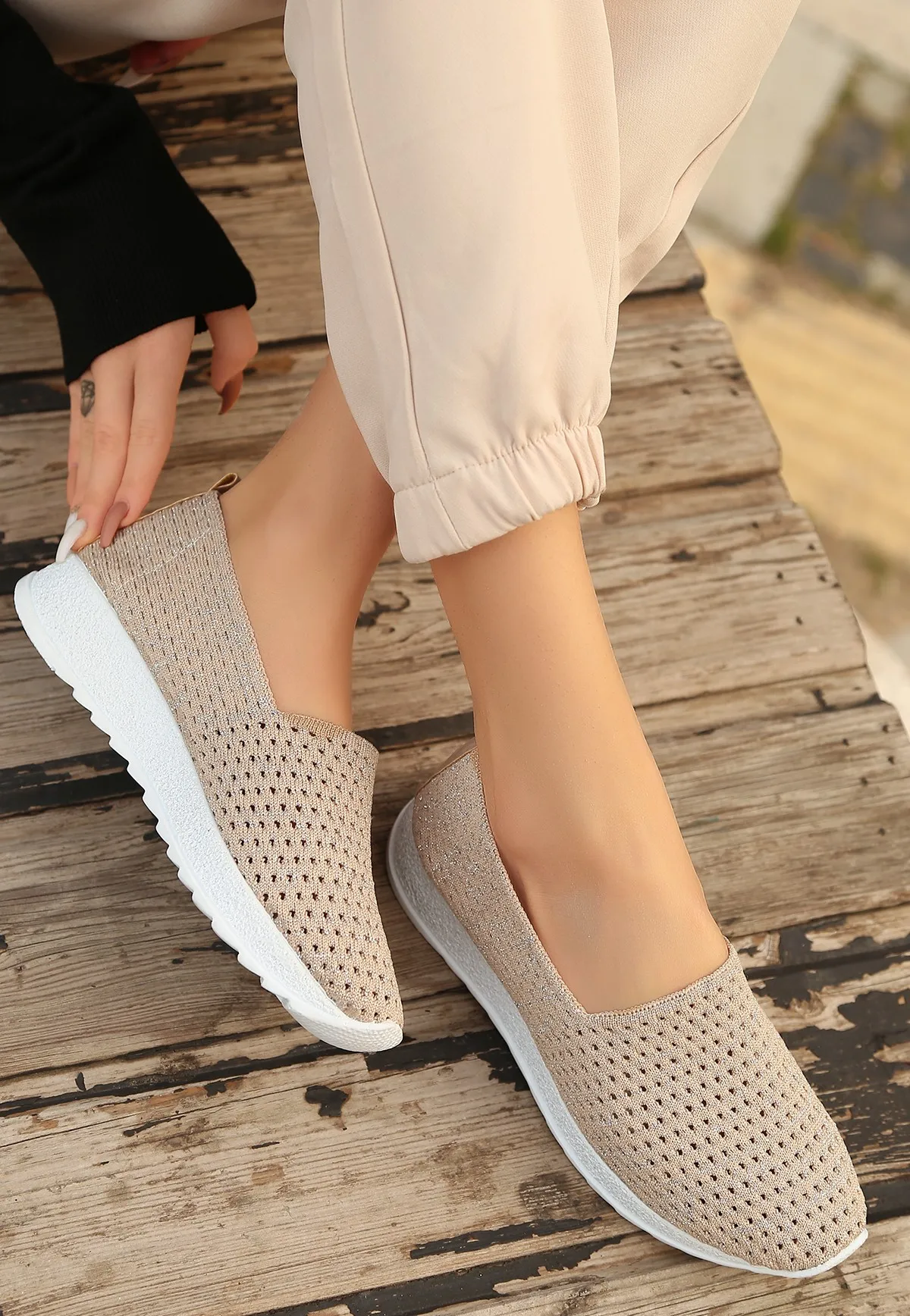 

Nily Cream Knitwear Flat Shoes