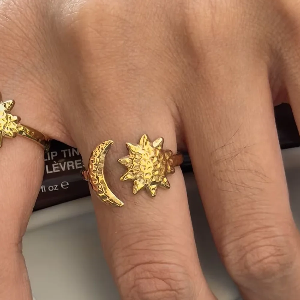 Gold Color Sun Moon Adjustable Open Ring for Women Hammered Texture Celestial Finger Rings Fashion Stainless Steel Jewelry Gift