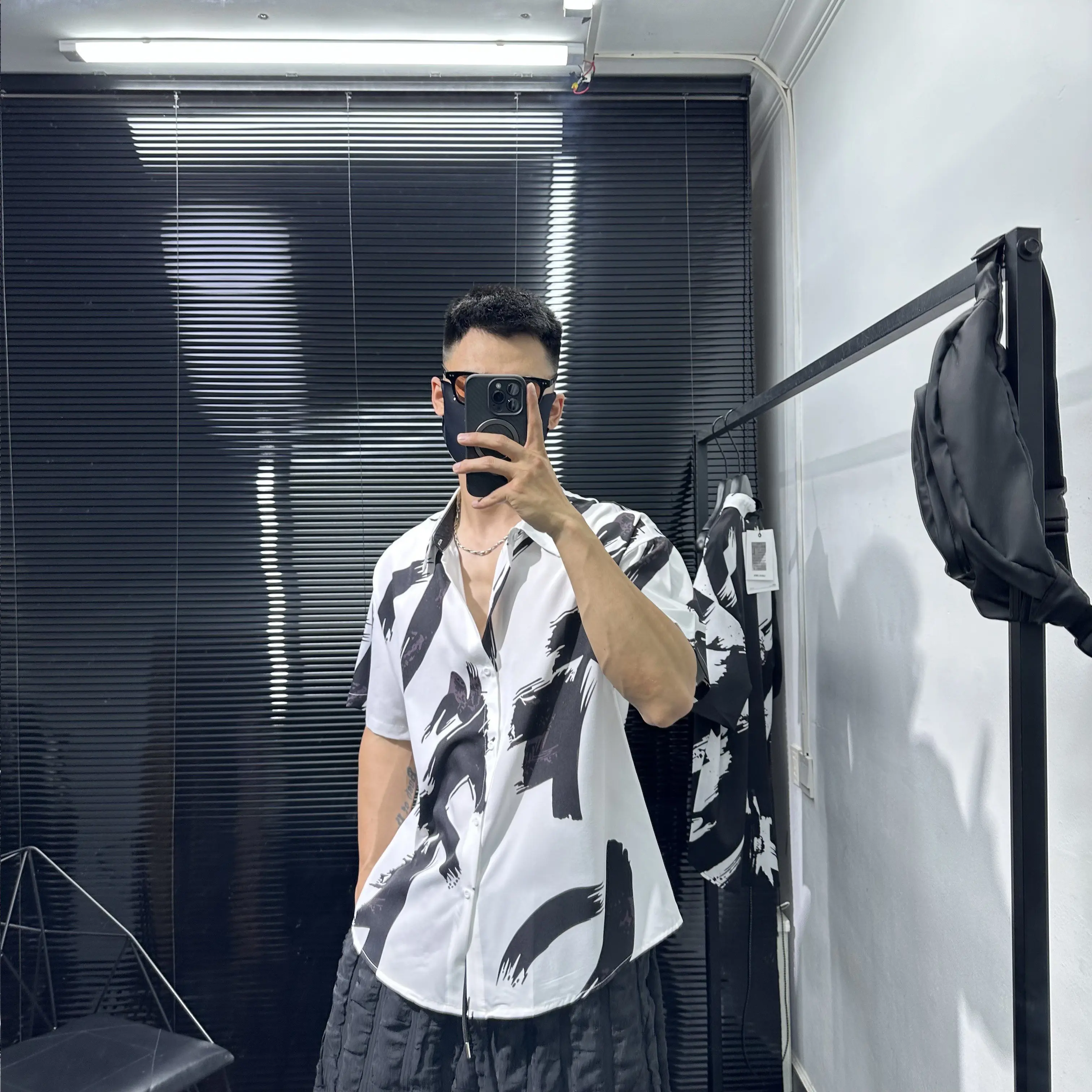 Dark Series High-Grade Graffiti Printing Design Short-Sleeved Shirt Men's Summer Loose Leisure All-Matching Coat