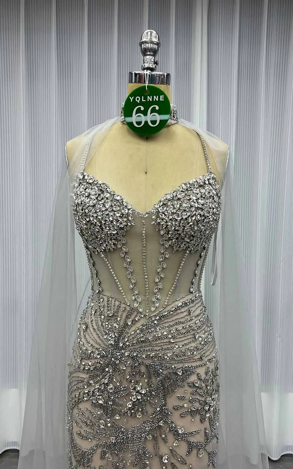 YQLNNE 066 Silver Nude Handmade Crystals Beaded Evening Dresses Formal Party Gown With Shawl