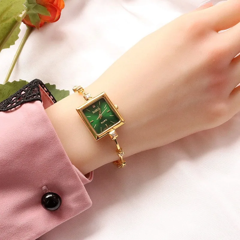 18K Gold Plated Brass Band Women Watches Quartz bracelet Diamond Chain Small Dial Luxury High Quality Ladies for Gift Vintage