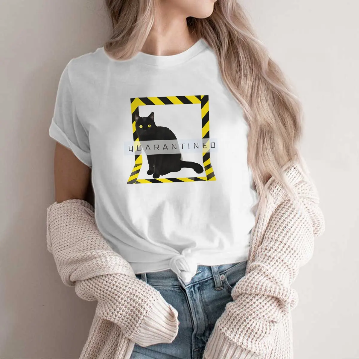 Camiseta de poliéster con estampado de gatos negros para mujer, ropa de calle cómoda, camiseta informal en Quarantined