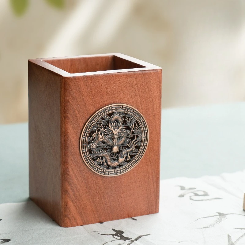Chinese-style wooden pen holder storage box, an exquisite minimalist desktop ornament for office, large-capacity pen container
