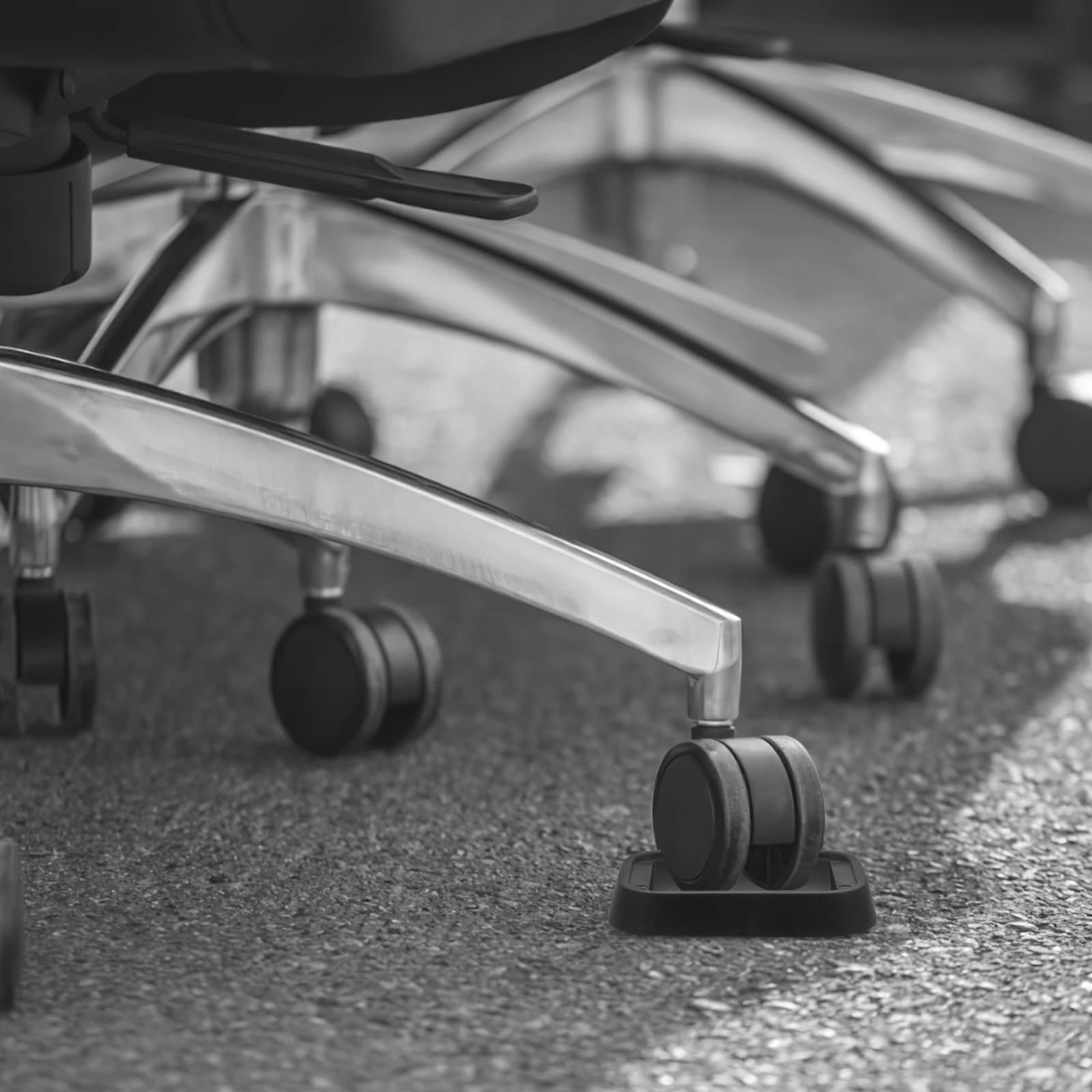 

6Pcs Furniture Caster Cups Rubber Chair Wheel Stoppers Floor Protectors Furniture Coasters for Hardwood Carpet