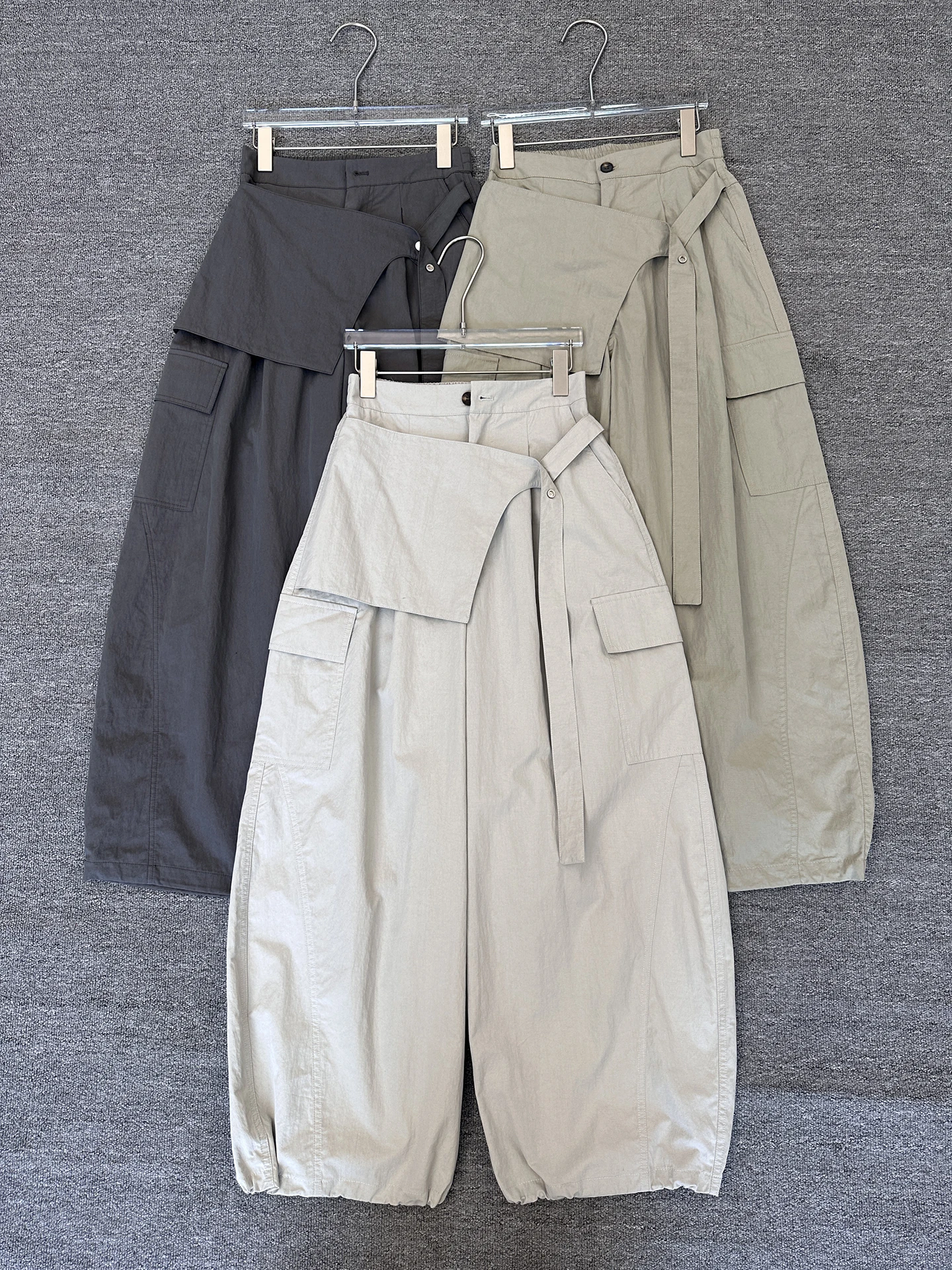 

High Waist Wide Leg Pants Women's Casual Style Cargo Trousers Multiple Pockets Fashionable Knife Loose Fit Cotton Blend