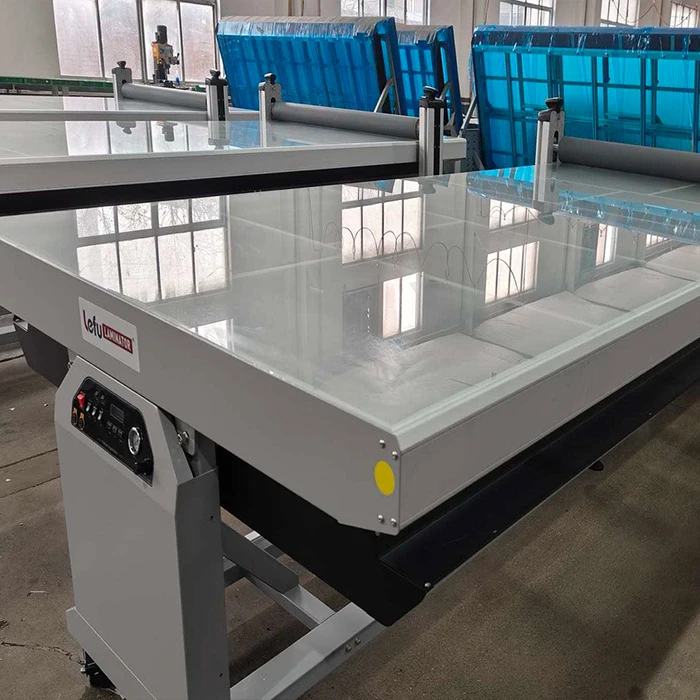 160cmx300cmm Popular Model Flatbed Laminator For Signage And Graphics LF1732-B4