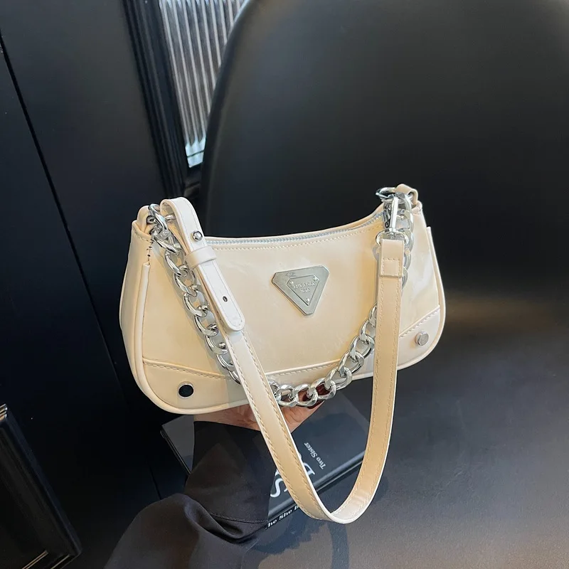 

2025 New Retro PU Leather Style Zipper Shoulder Bag Fashion Ladies Commuter Ready Bags Fashion Versatile Soft Crossbody Bags