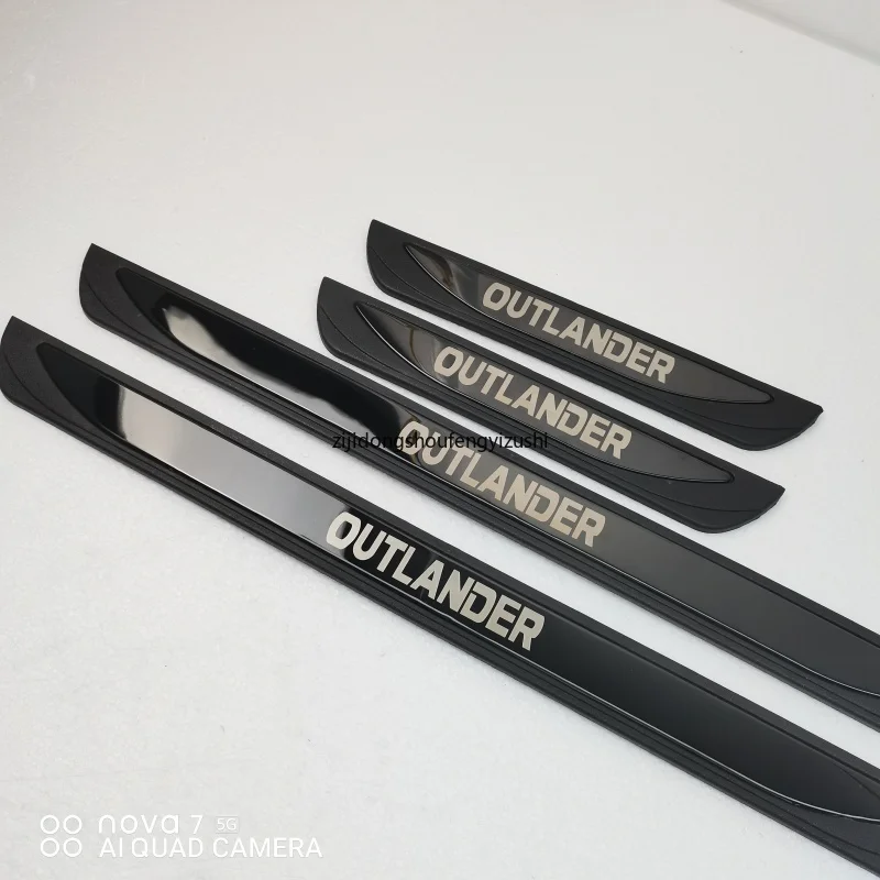 

Автомобильные аксессуары, подходящие для Mitsubishi Outlander 2023 2024 2025, накладка на порог, защитная панель