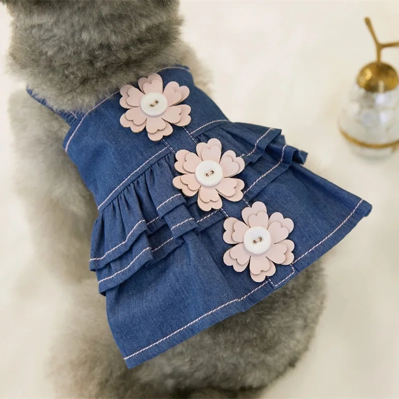 2026 New Pet Clothes Dog Denim Dress Flowers Applique Cute Dog Clothes for Small Dogs Medium Dogs Girl Dog Birthday Party Dress