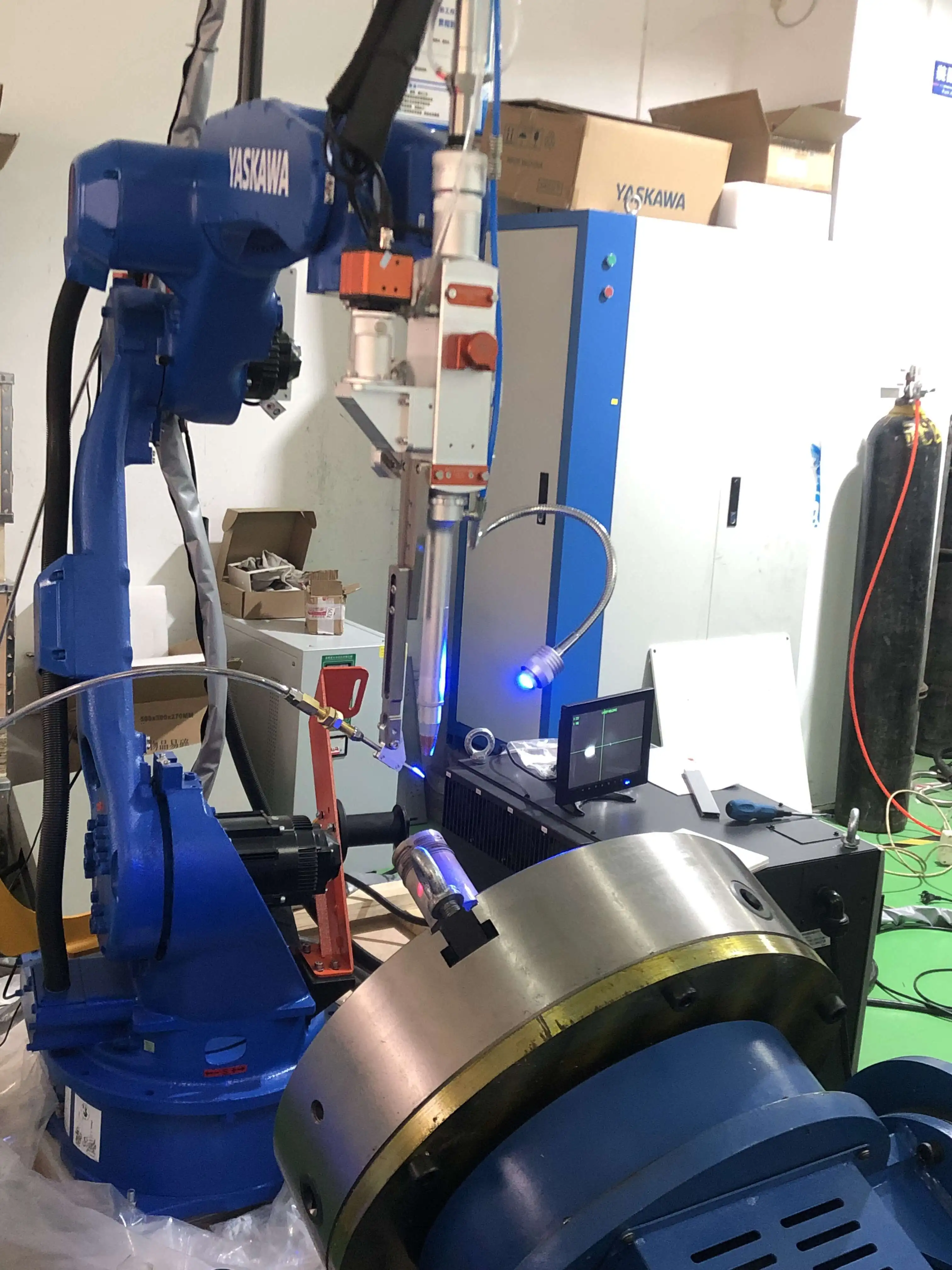 Mini Robotic Welding Hine 2000W/3000W Power Automatic New Condition Construction Restaurants Hotels MAX Laser Motor