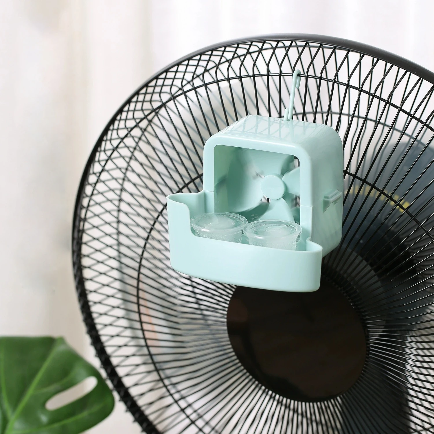 Jedes Set enthält 5 Stück. Eine Hilfsvorrichtung, die gewöhnliche Fans für Kaltluft erzeugen können. Standventilator, nicht perforierter Ventilator
