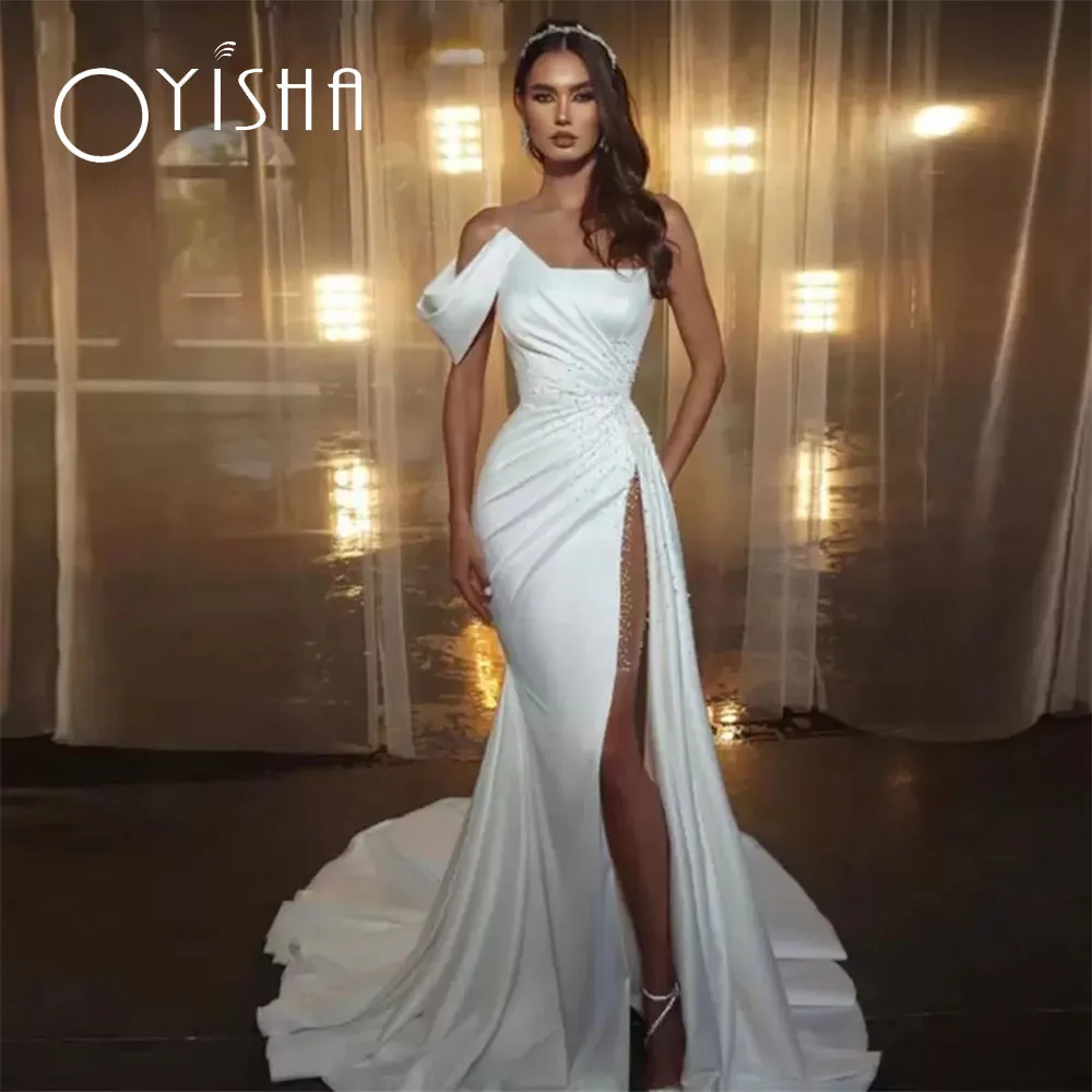 OYISHA Satin White Mermaid abiti da sposa 2023 coscia alta fessure abito da sposa una spalla perle Garden Robe de soiree de marige Raso bianco Mermaid Abiti da sposa 2023 Thigh High Slits Abito da sposa Una spalla Perl