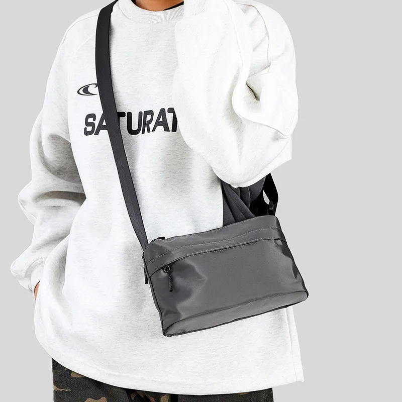 

Waterproof and wear-resistant Oxford fabric single-shoulder bag for men, multi-compartment large-capacity crossbody backpack