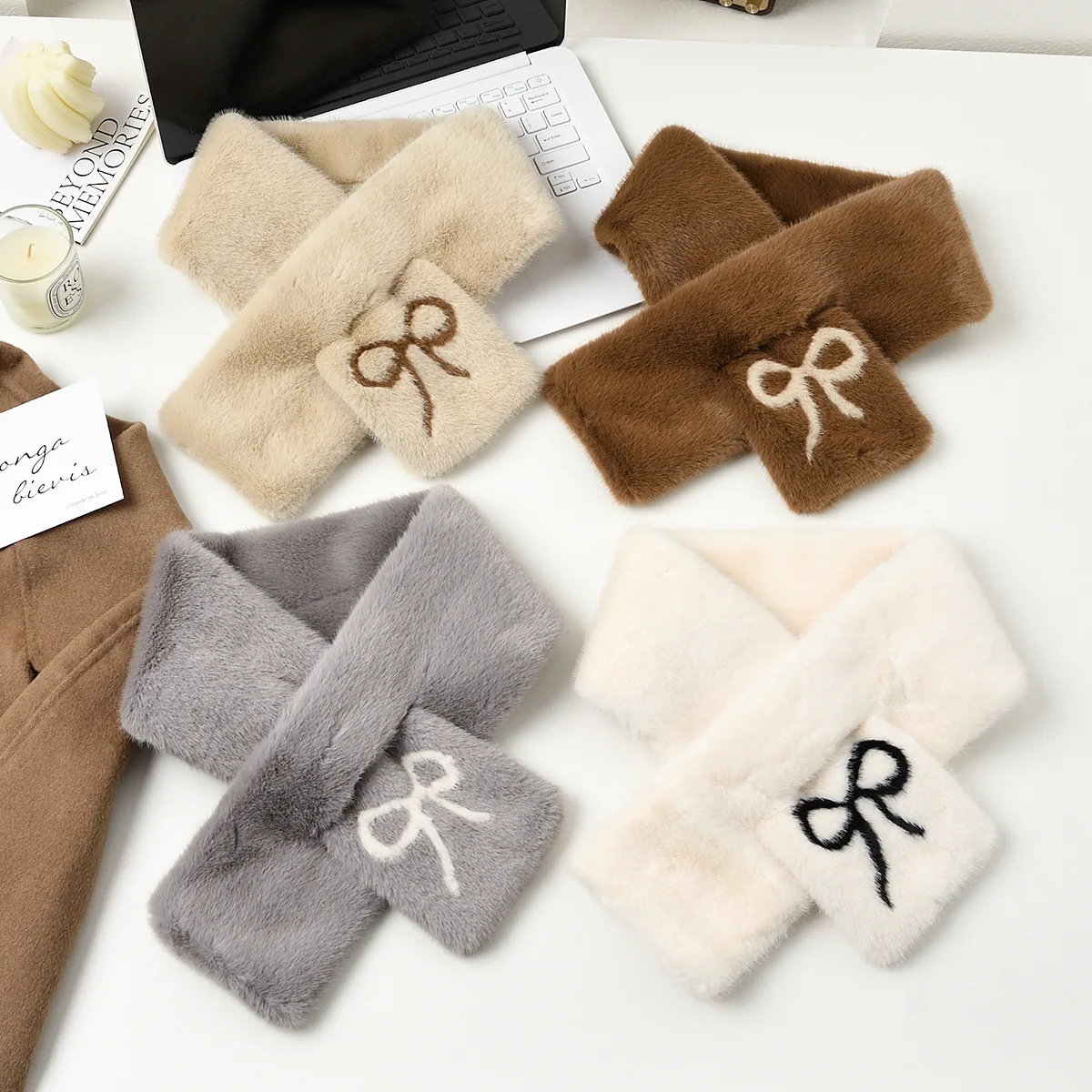 

Ремонтный шарф из кроличьего меха с бантом для девочек с осенне-зимним утолщенным теплым корейским версией в плюшевом шарфе с крестиком