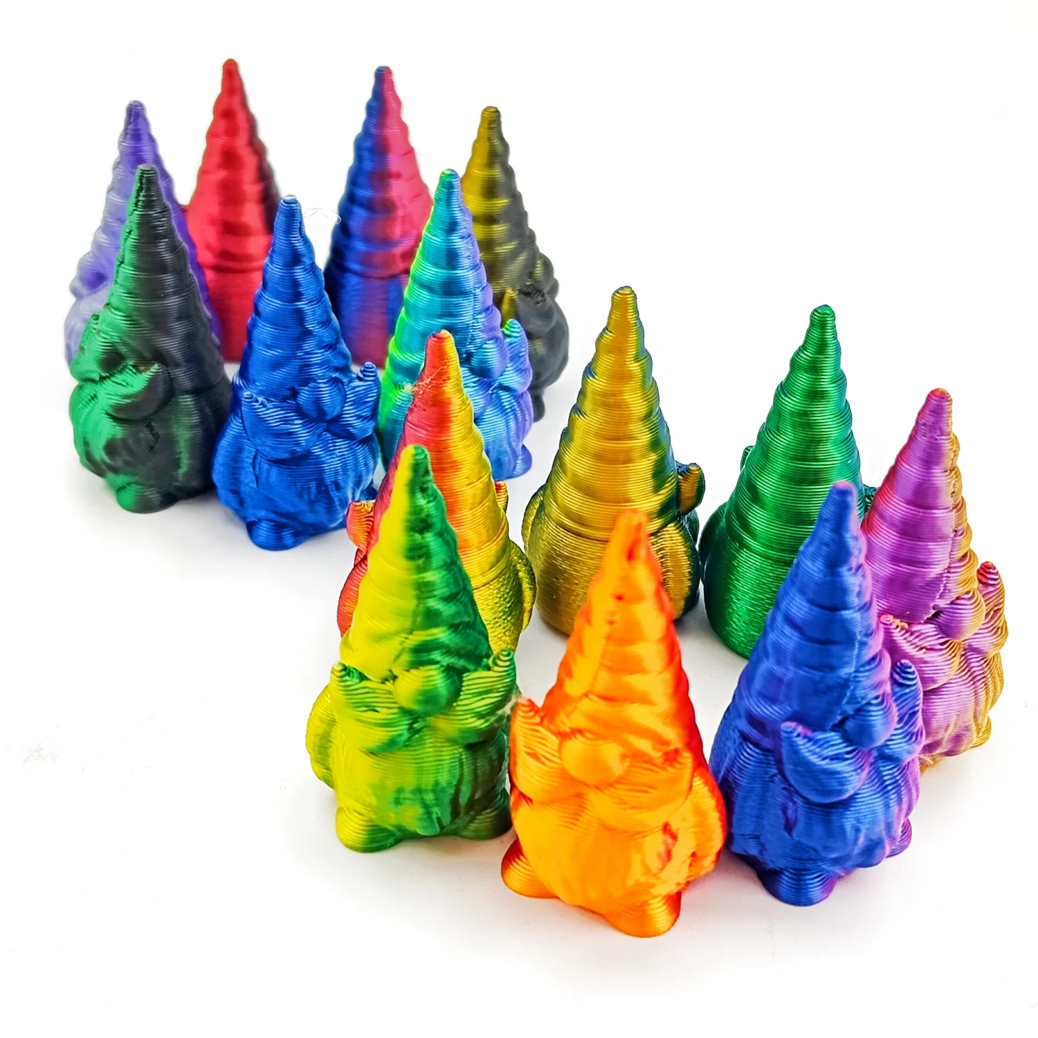 3D printed dwarf version Santa Claus model statue, multi-color gradient mini decorative ornament suitable for holiday gifts