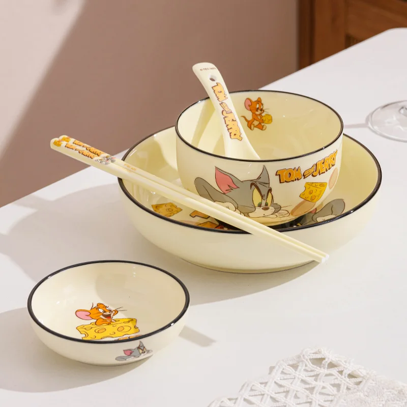 Cute Tom and Jerry Ceramic Fruit Plate Porcelain Bowl Household
