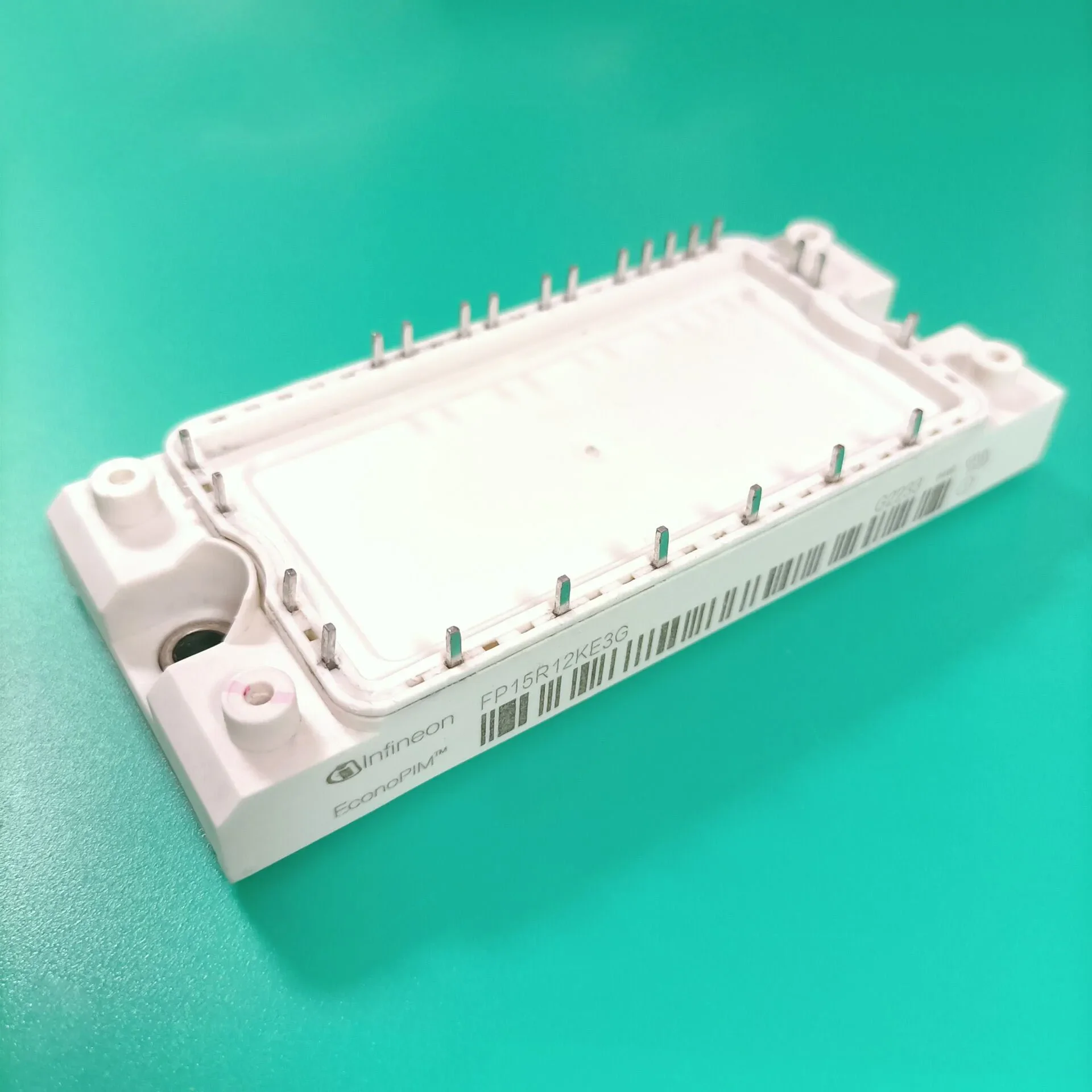 FP15R12KE3G MODULE FP15R12KE3 G IGBT MOD 1200V 25A 105W FP15R12KE 3G FP15R12 KE3G FP15R 12KE3G FP 15R12KE3G FP15R12KE3GBOSA1