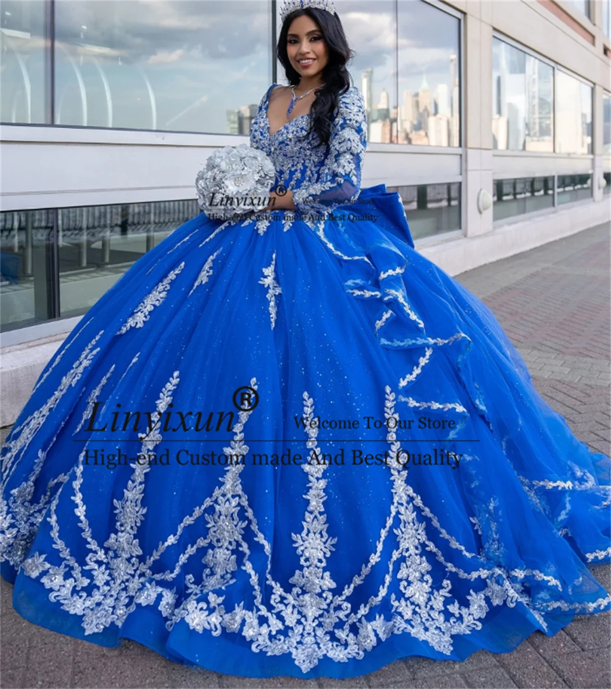 Customized Ball Gown Quinceanera Dress With Lace Applique Beaded Detachable Sleeve Sweet 16 Gown Bitthday Vestido De 15  Anos