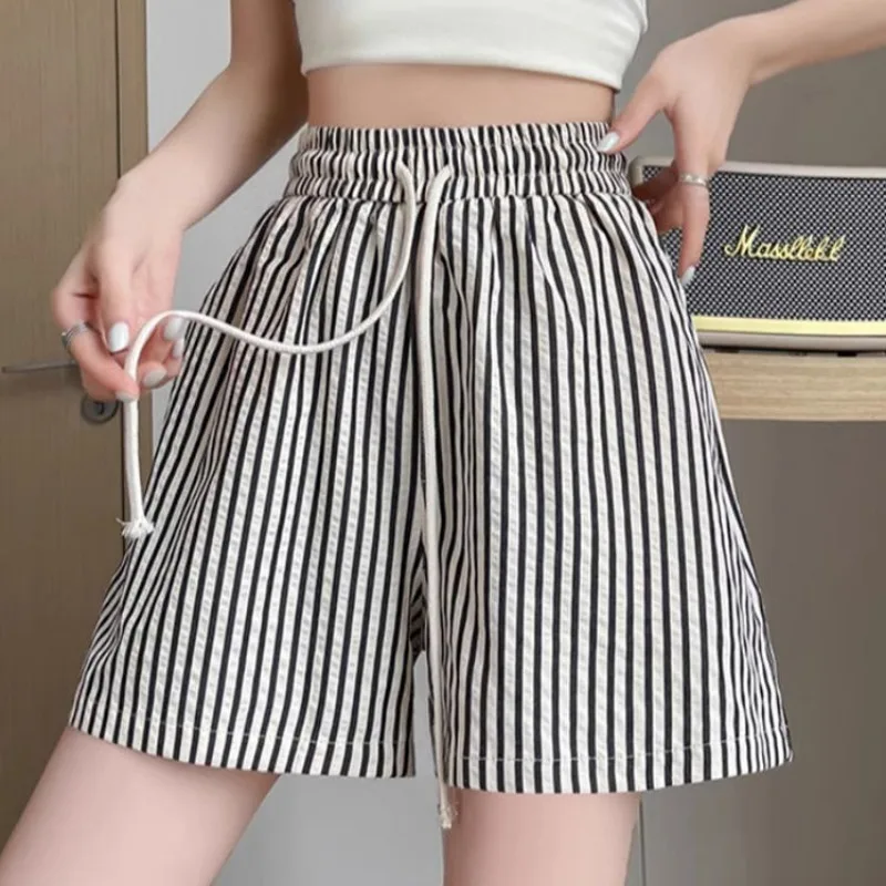 Striped Ice Silk Wide-leg Shorts Summer Thin Large Size Casual Straight Hot Pants Quick Dry Women Elastic Waist Short Sweatpants