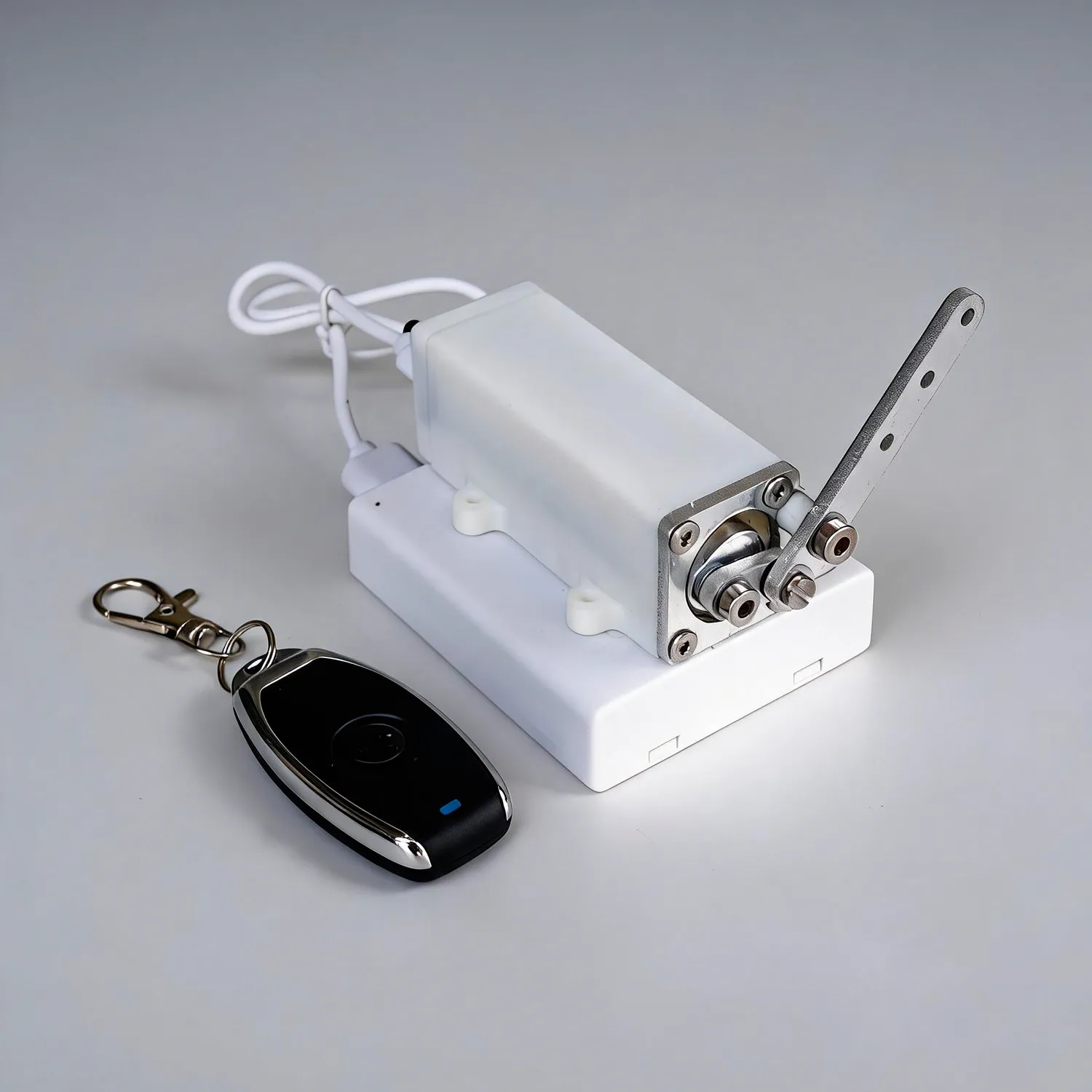 Intelligent Remote-controlled Electric Reciprocating Swing Machine - DIY Pummel Device with Back-and-forth Movement Simulation