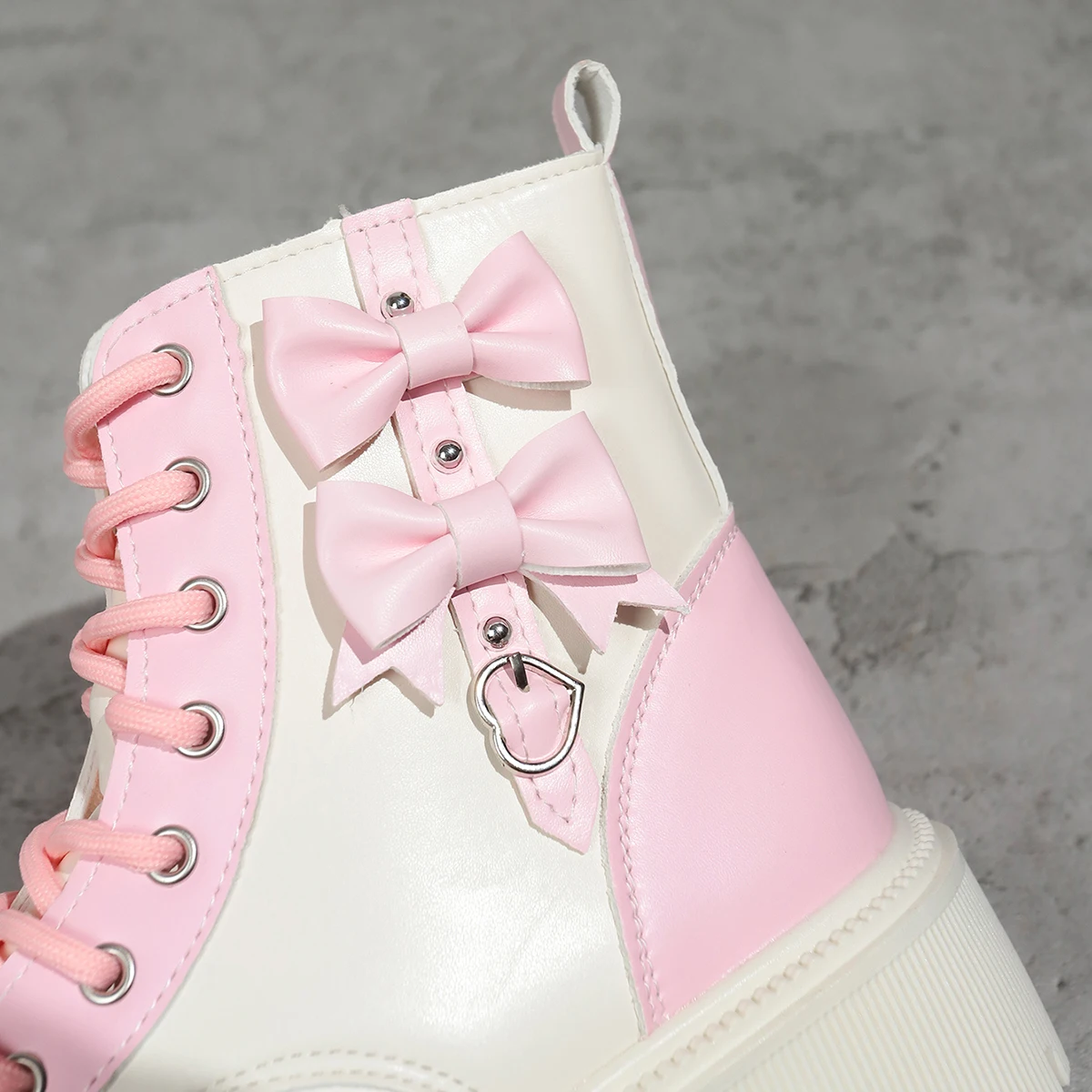 Süße Rosa Schleifenknoten-Stiefeletten in Mischfarben für Damen, Herbst 2026, mit Dicker Sohle, Schnürung, Candy-Punk-Stil und Metalldekoration, Größe 42 – Detail 11