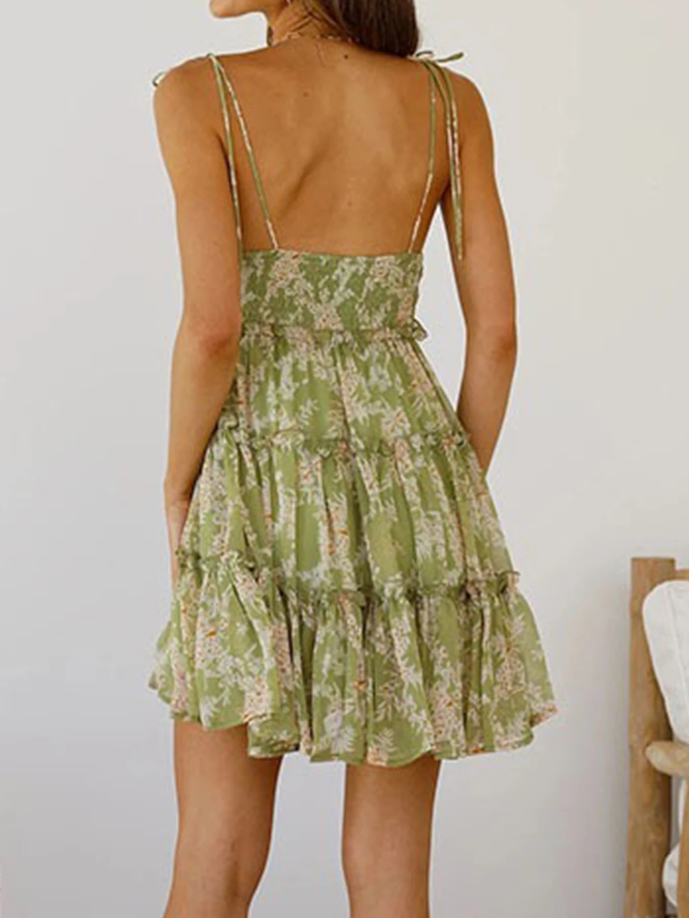 2025 New Women's Summer Floral Print Suspender Mini Dress, Bohemian Style Multi-Layered Ruffle Edge Dress, Women's Summer Clothi