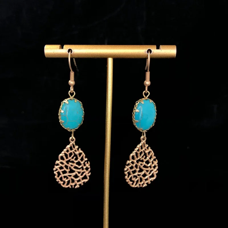 Long Oval Hollow Diamond stud Earrings Simple Turquoise Women's Earrings Geometric Elements Long Style