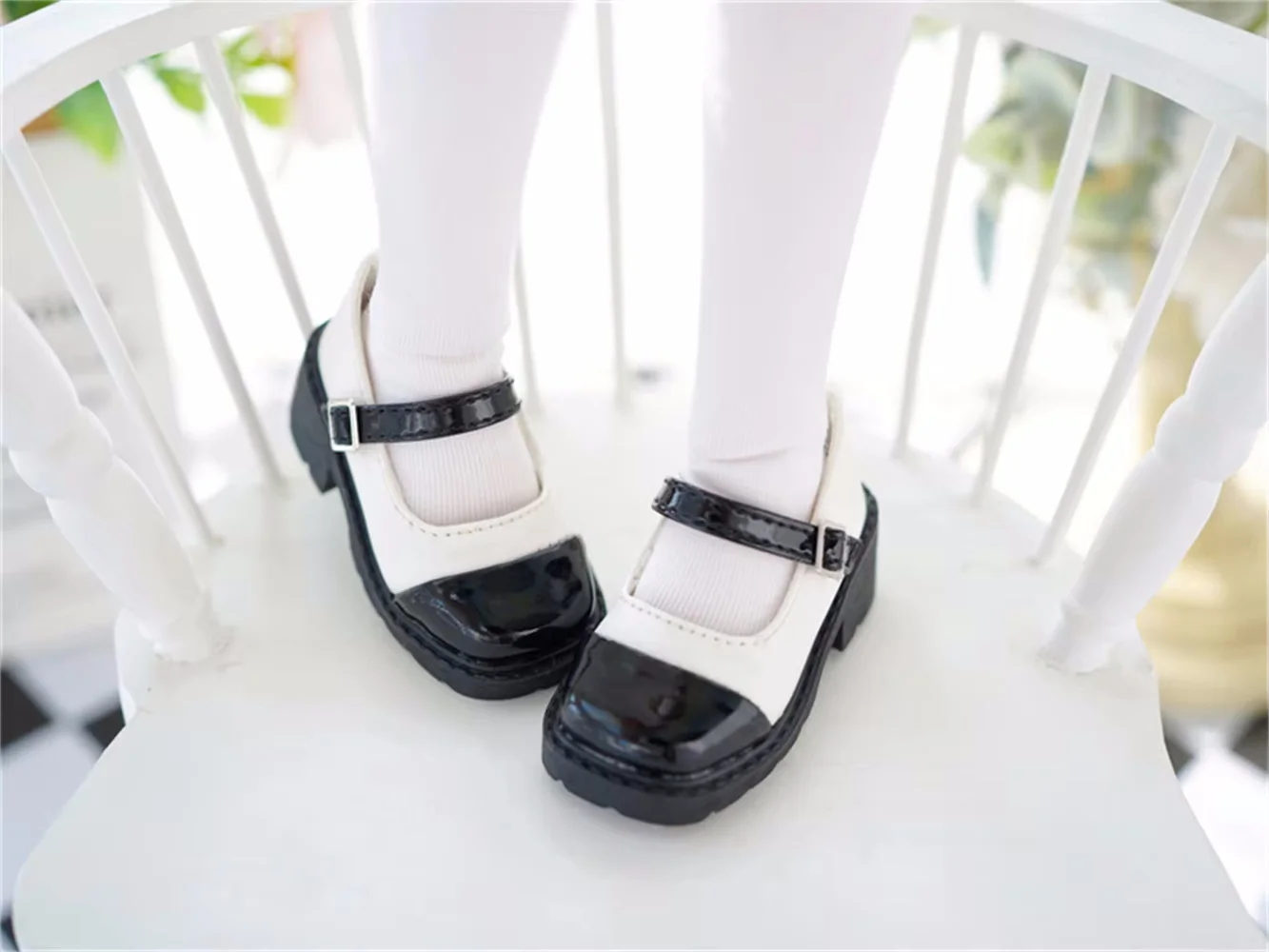 

BJD Doll Shoes Toy Girls Elegant Thick-soled Glossy Small Leather Shoe 1/4 1/6 Square Toe Black Red Brown Gifts Doll Accessories