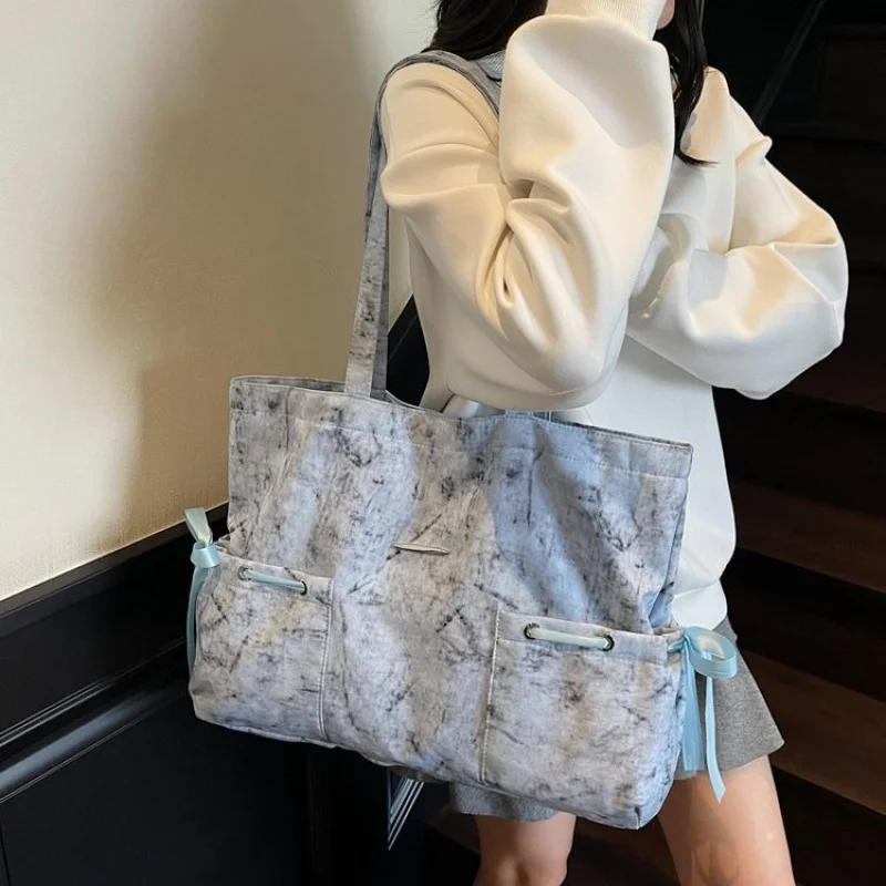 

Famous Designer Luxury Classic Elegant Leather Handbag For Women Shoulder Bag Crossbody Bag Popular