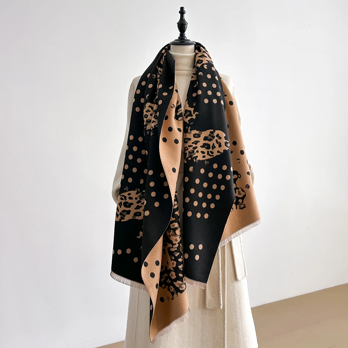 

2025 Luxury Brand Women's Cashmere Scarf - Winter Warm Tasseled Striped & Polka Dot Printed Pashmina Shawl, Foulard & Poncho