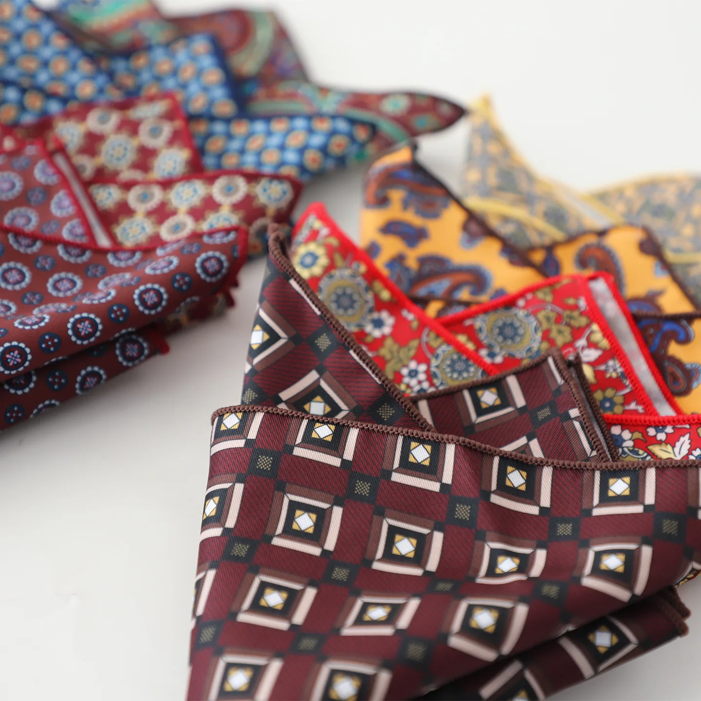 2026 New Vintage Mens Pocket Square Polyester Silky Paisley Handkerchief Soft Hanky Chest Towel Wedding Party Suit Accessories